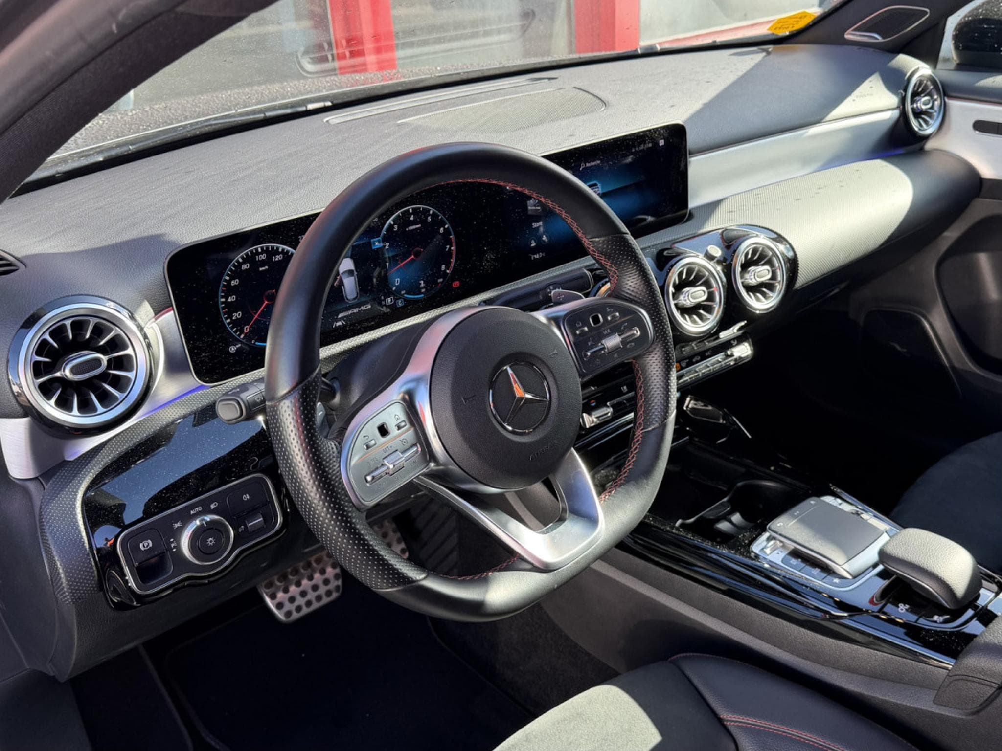 Mercedes A 35 AMG 2.0 TURBO 4MATIC CUIR NAVI (2019) - Photo 6
