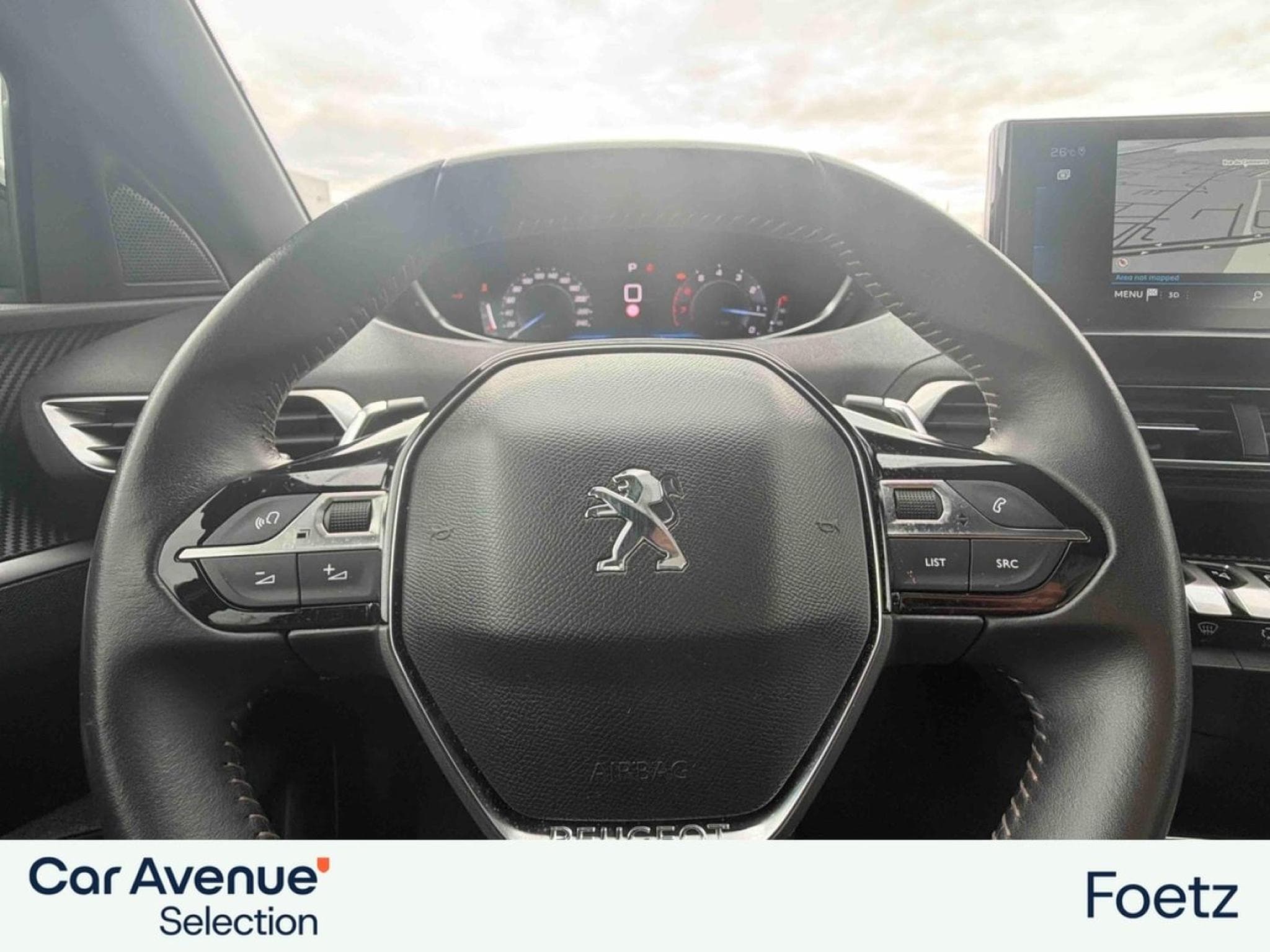 PEUGEOT 5008 1.2 PureTech 130ch S&S Active Pack EAT8 (2023) - Photo 12