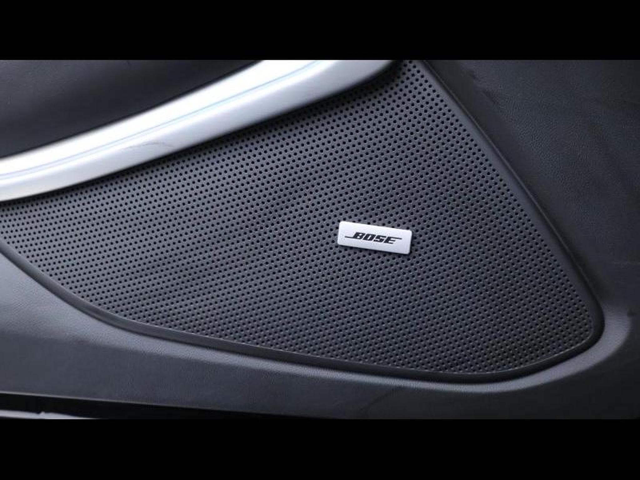 Chevrolet Camaro Coupe 6.2 v8 453ch Auto (2018) - Photo 39