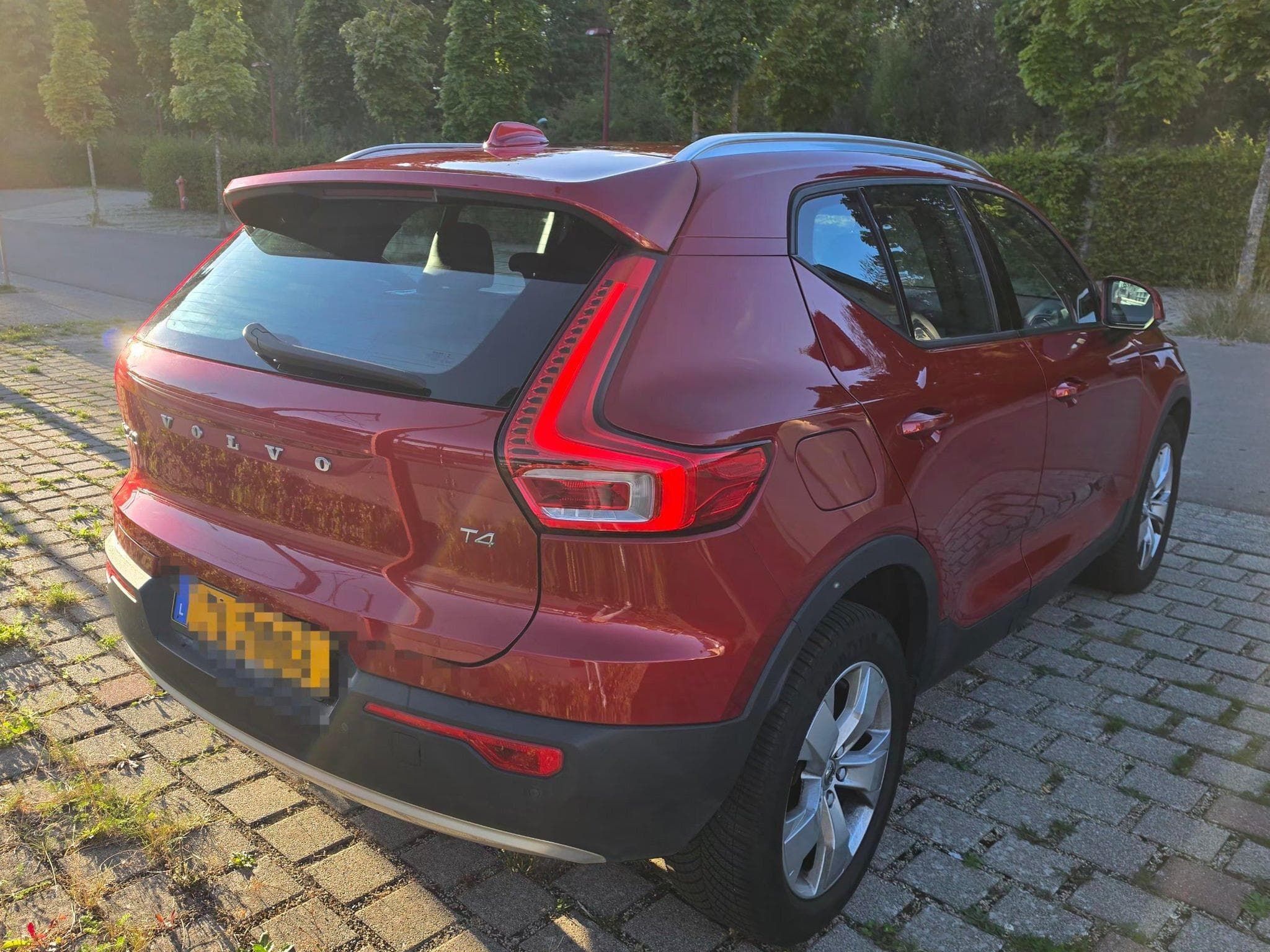 Volvo XC40 Momentum (2020) - Photo 3