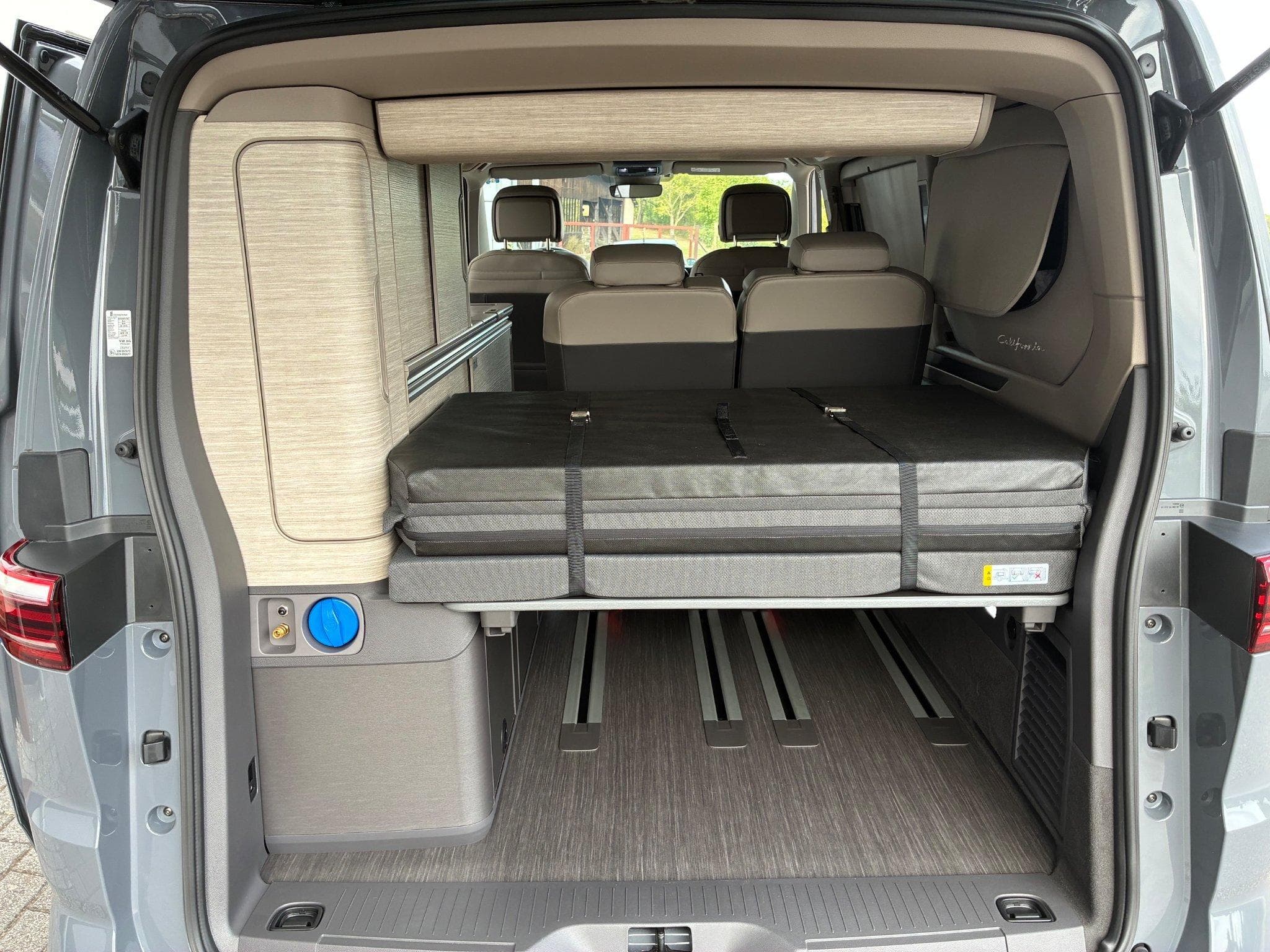 VW T7 California (2024) - Photo 6