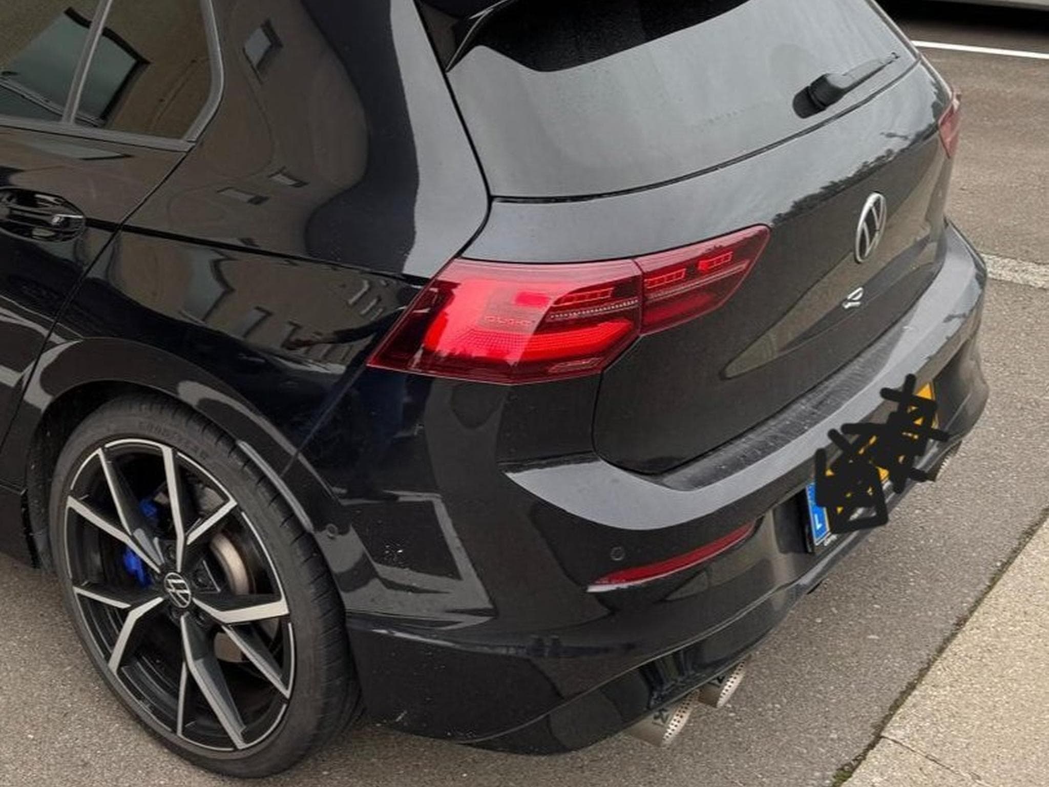VW Golf R Performance (2021) - Photo 3