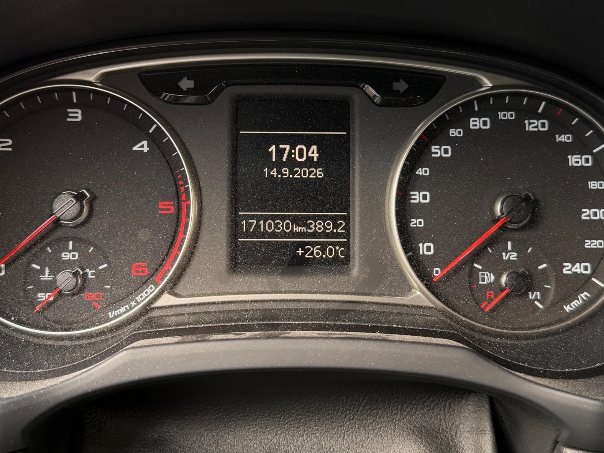 Audi A1 S-line (2010) - Photo 3
