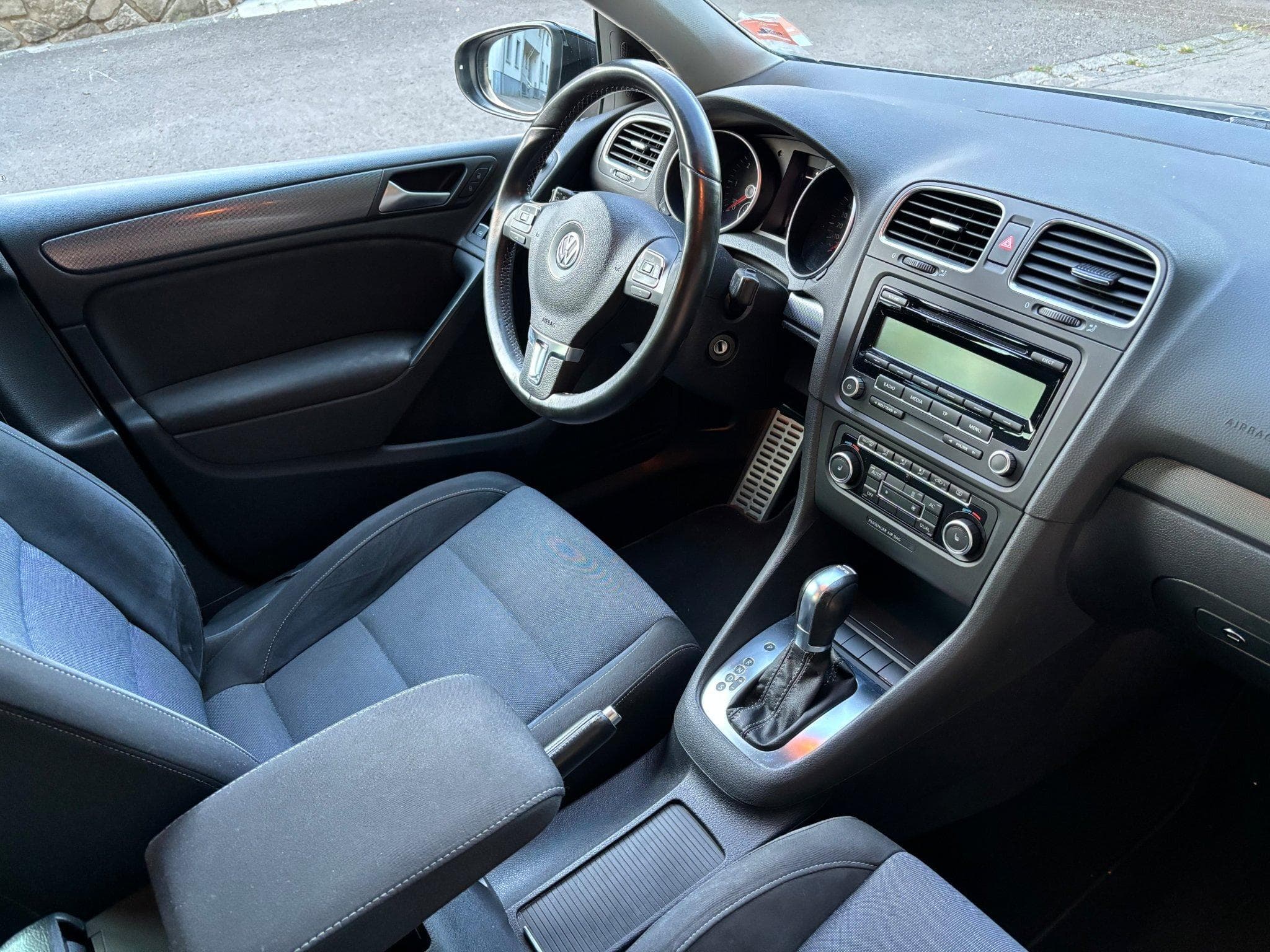 VW Golf 1.6 Tdi DSG (2011) - Foto 3