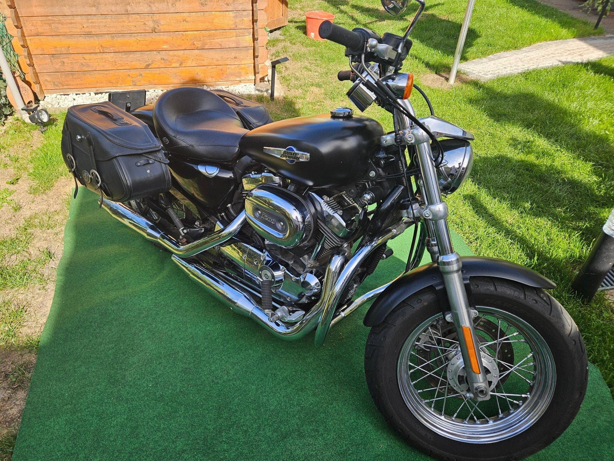 Harley-Davidson Sportster 1200 XL (2011) - Photo 3