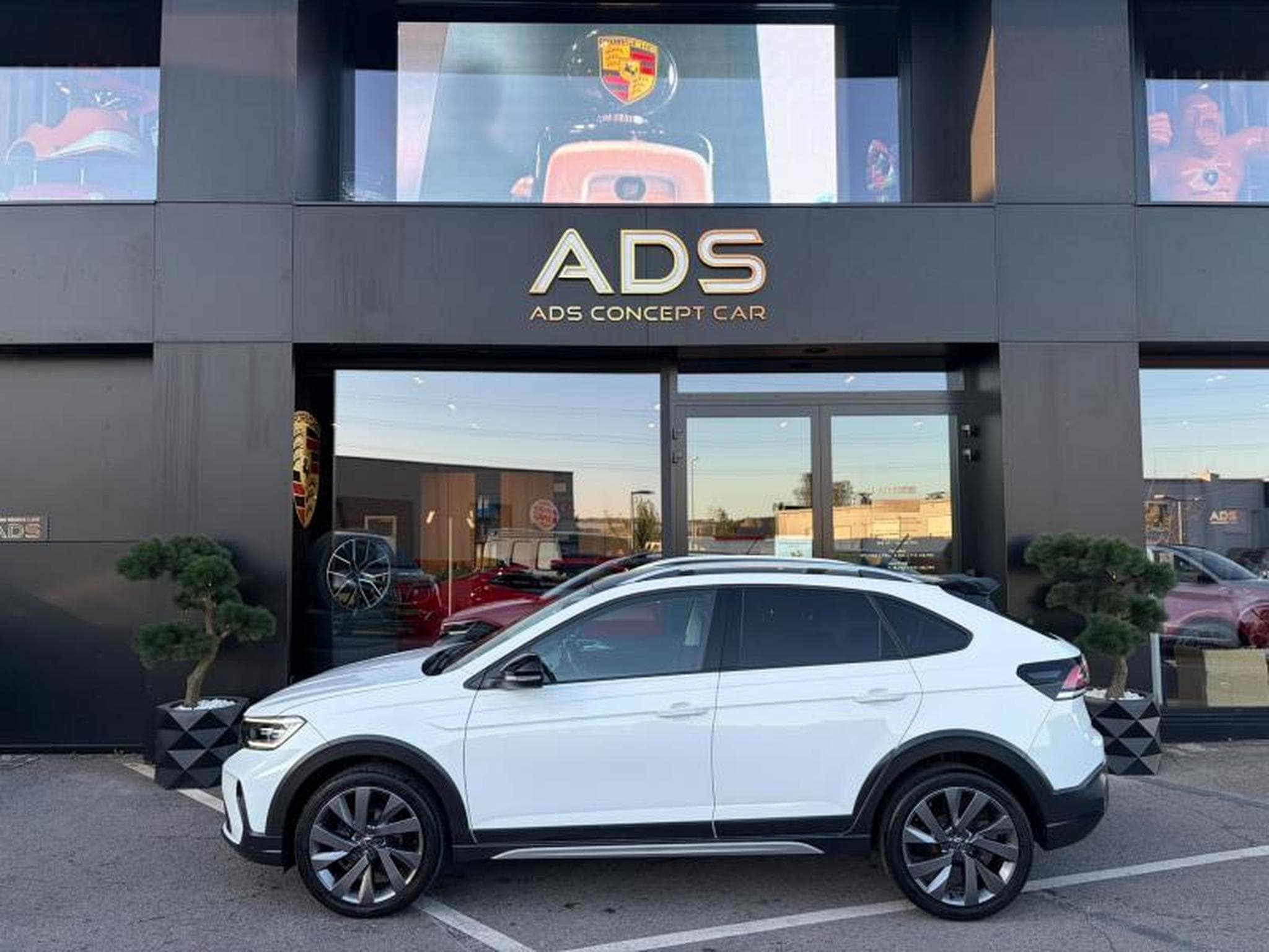 VW Taigo Style 1.0 110ch/BVA/Attelage/CarPlay/Camera/Sièges chauffant (2022) - Photo 18