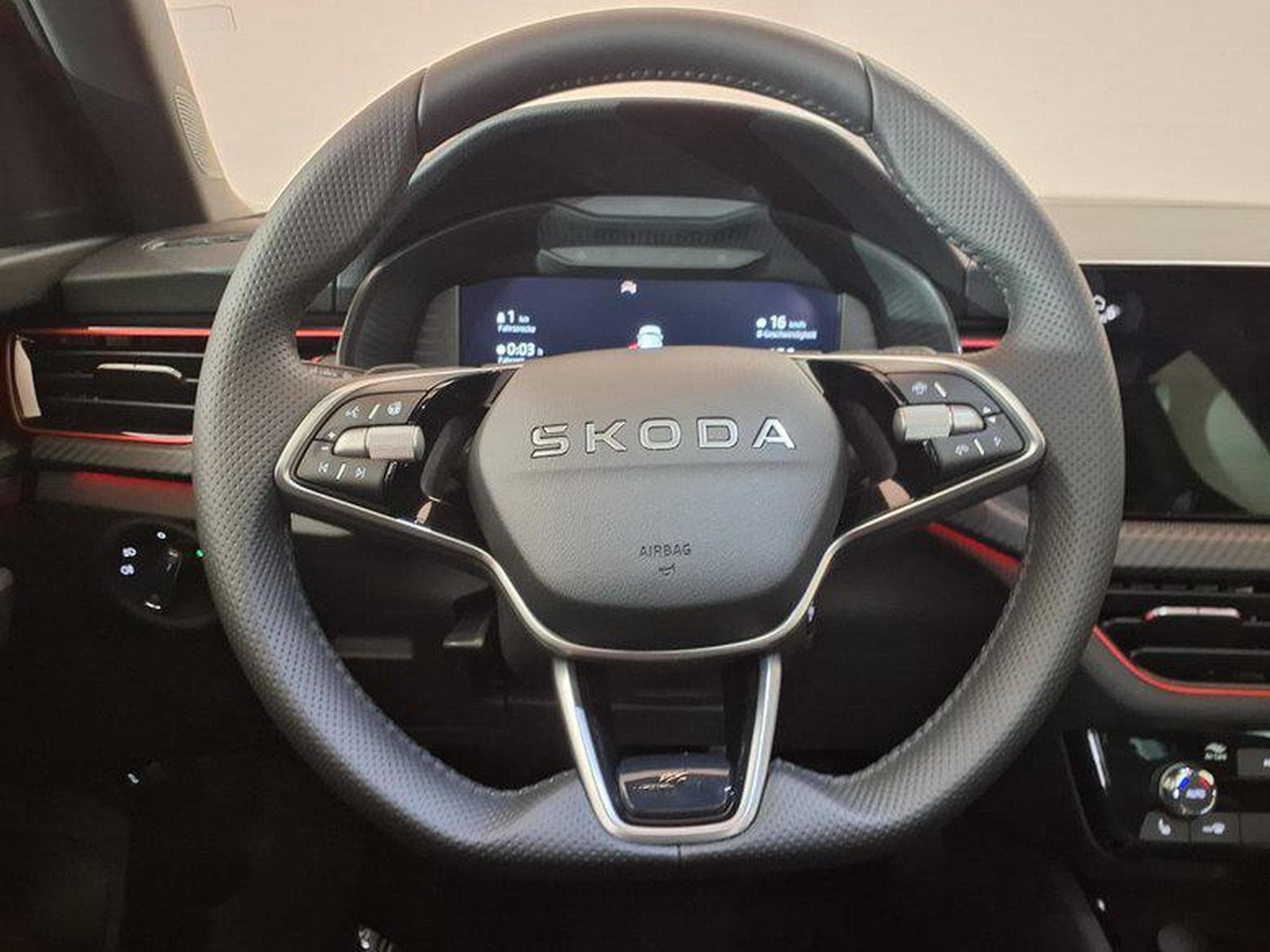 Skoda Kamiq Monte Carlo 1.0 TSI 7-Gang-DSG (2026) - Photo 12