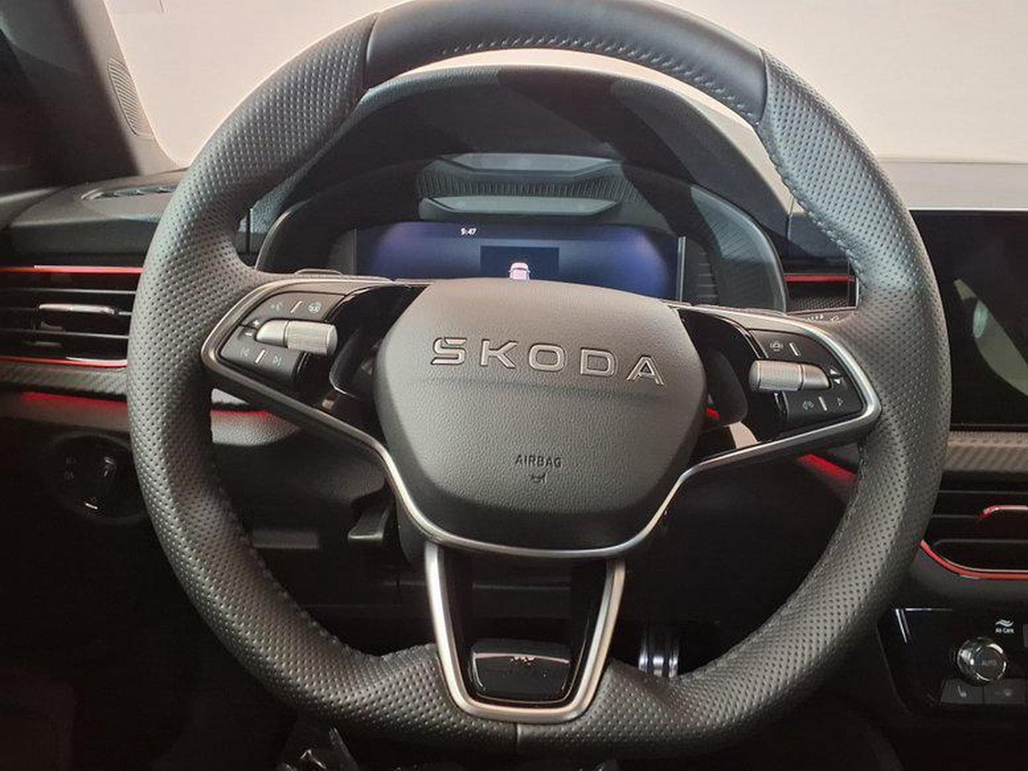 Skoda Kamiq Monte Carlo 1.0 TSI 7-Gang-DSG (2026) - Photo 12