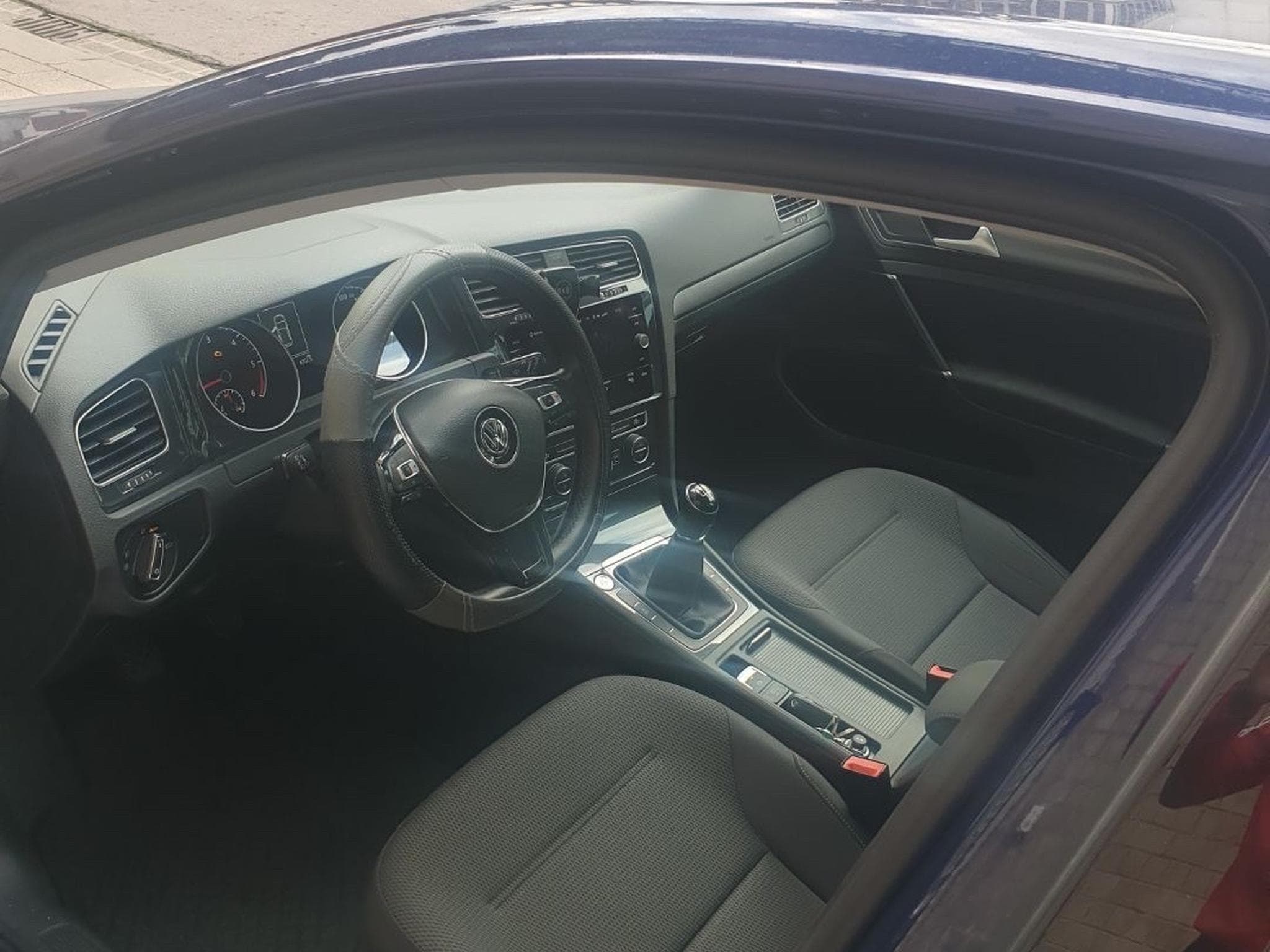 VW Golf (2019) - Photo 8