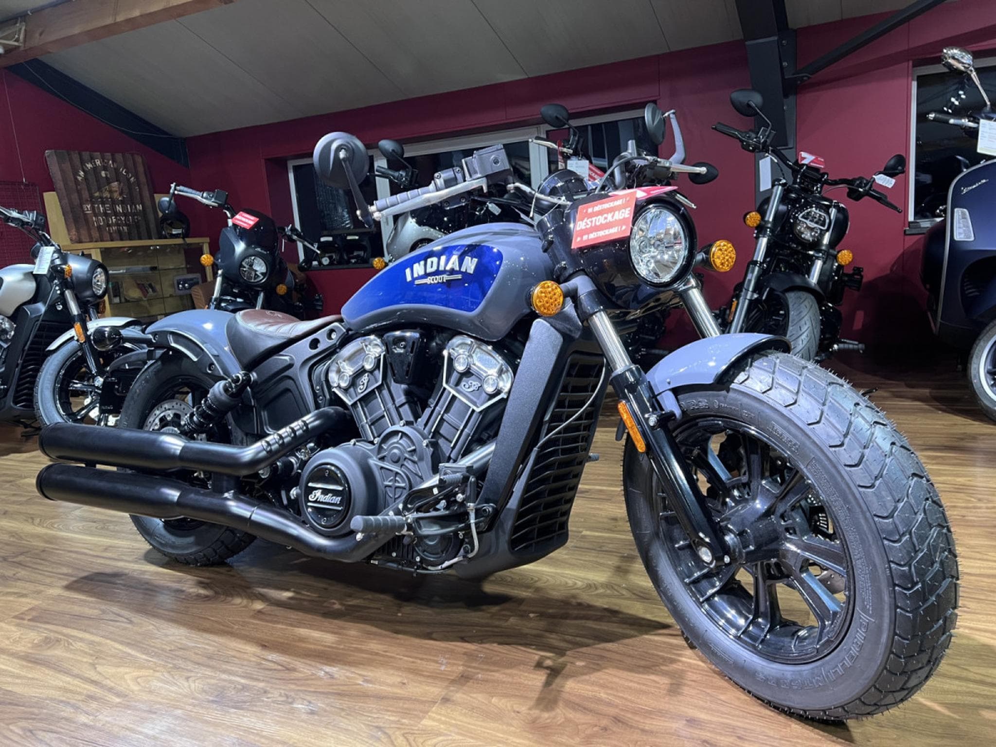 Indian Scout Bobber 1200 Stealth Gray (2026) - Photo 7