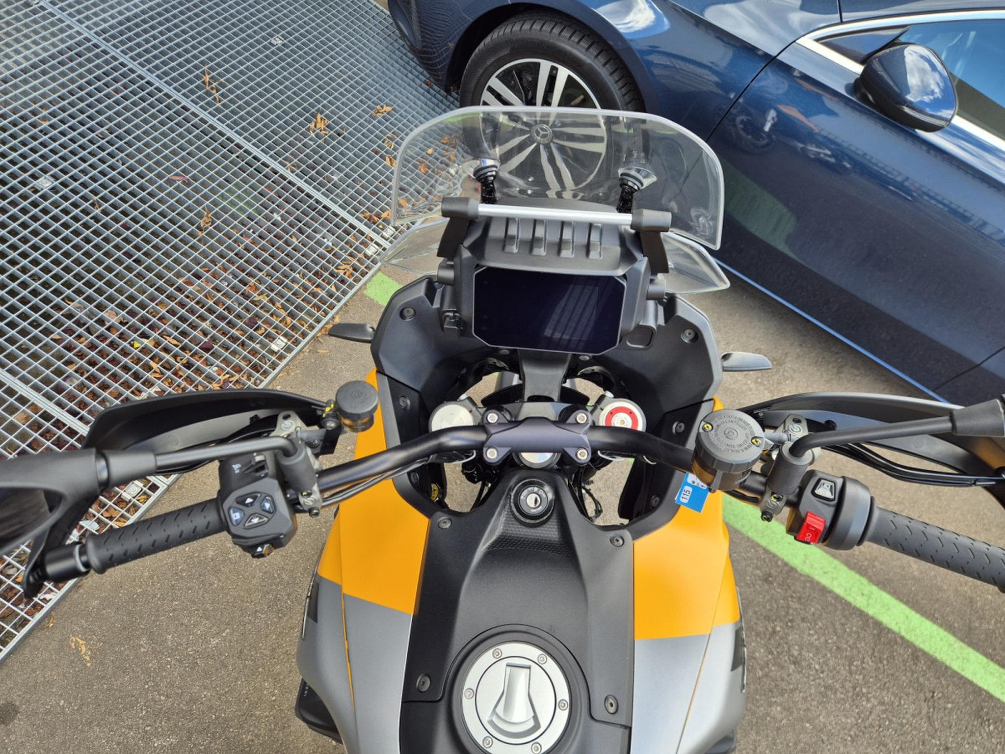 Moto Guzzi Stelvio (2026) - Photo 7