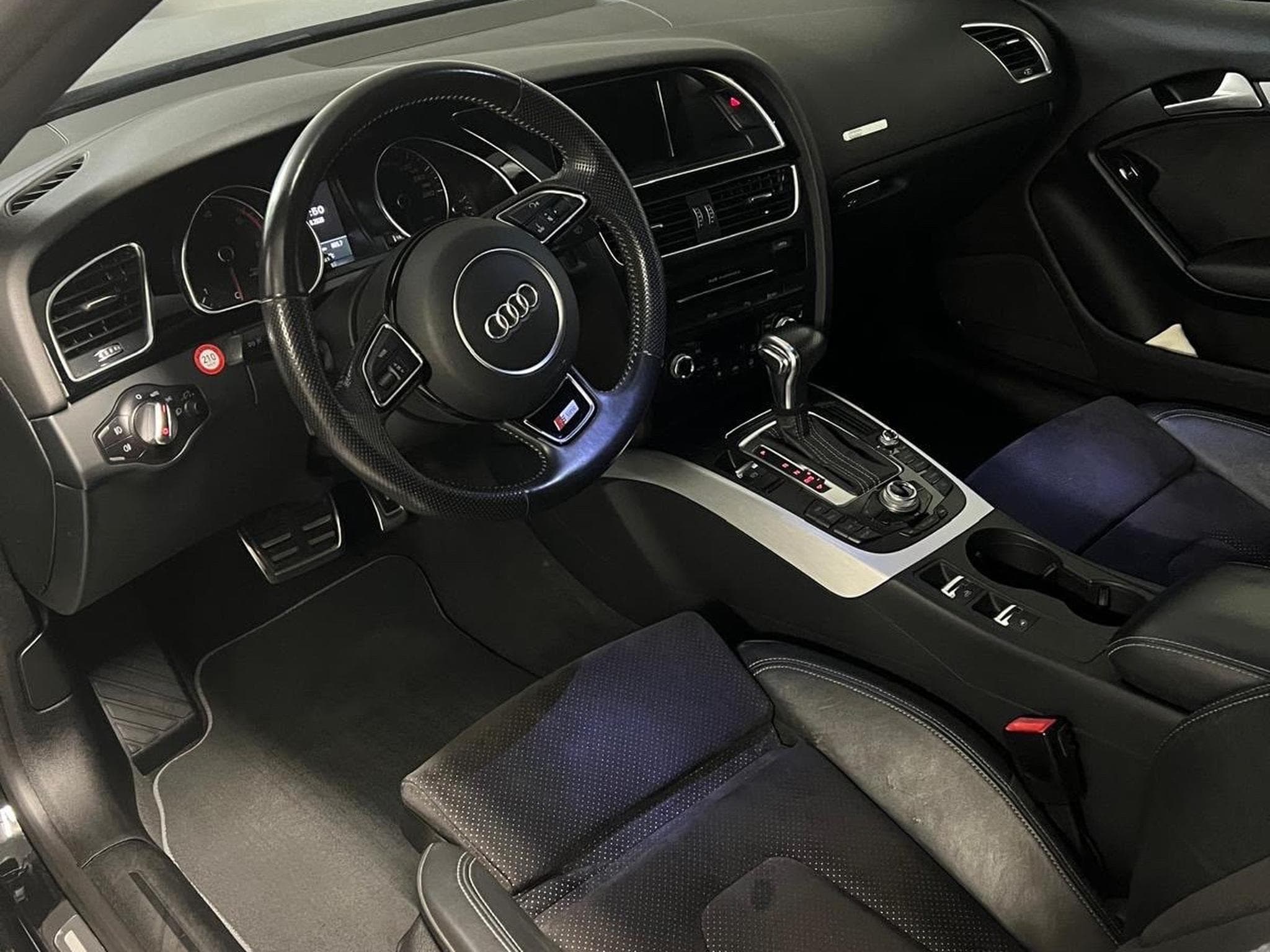 Audi A5 S Line (2016) - Photo 9