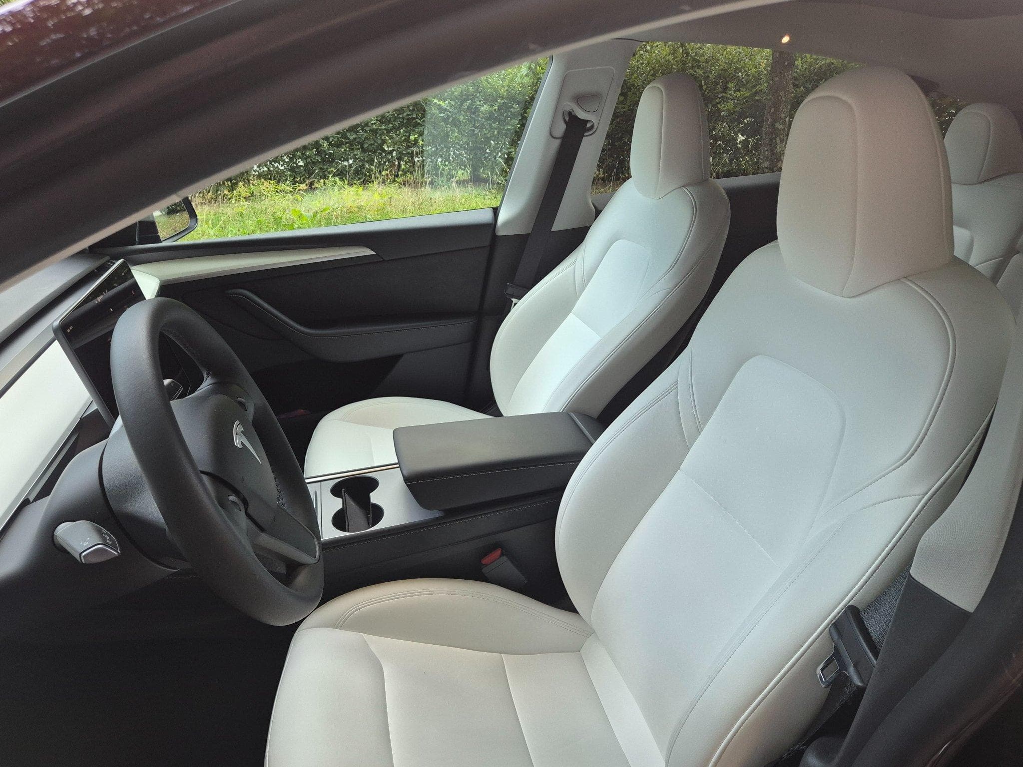 Tesla Model Y Propulsion Long Range Autonomie 600 KM (2024) - Photo 3