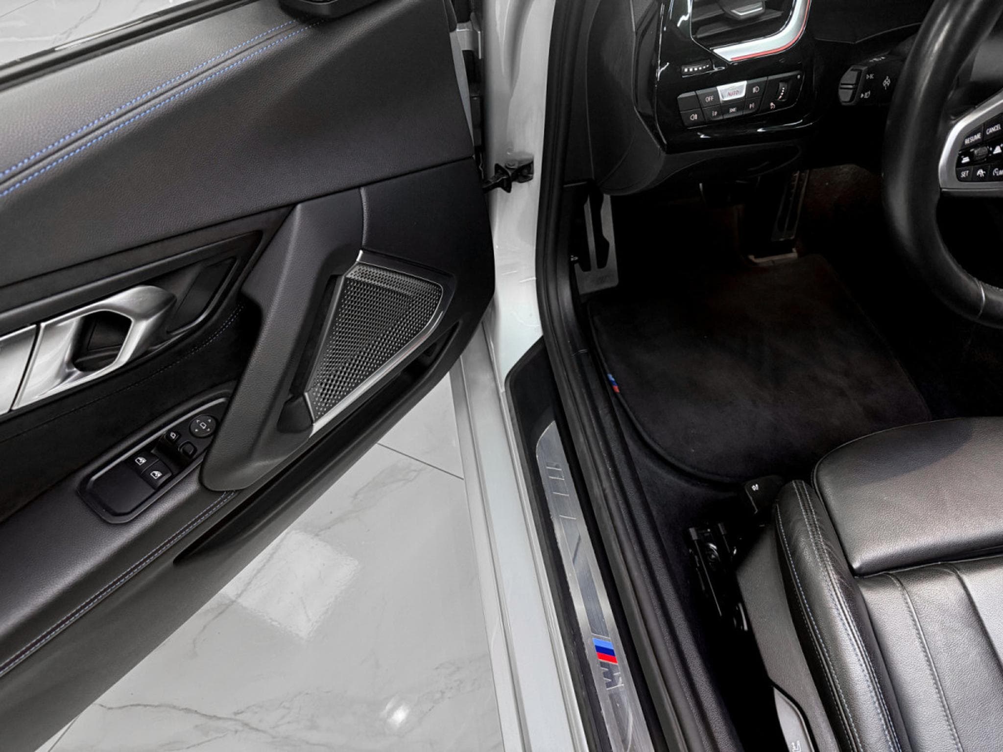 BMW Z4 30i M Sport / HK / HEAD-UP / ACC / CAM (2021) - Photo 14