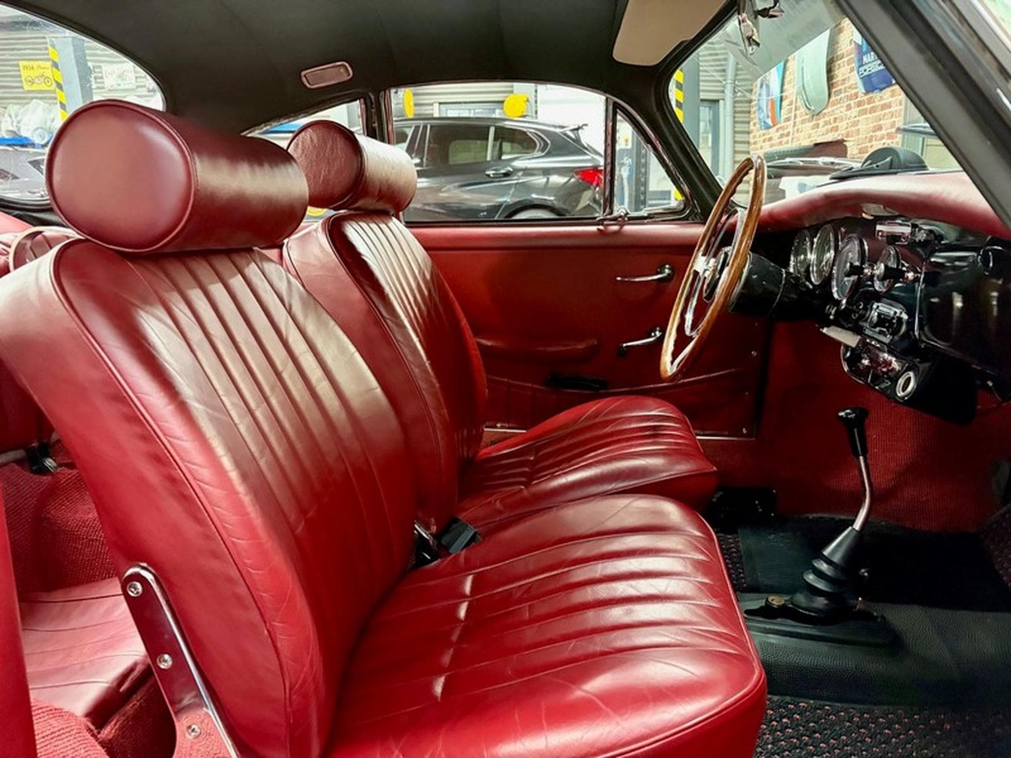 Porsche 356 C 356 C Coupé 75cv / MAtching / Entièrement restaurée (1965) - Foto 8