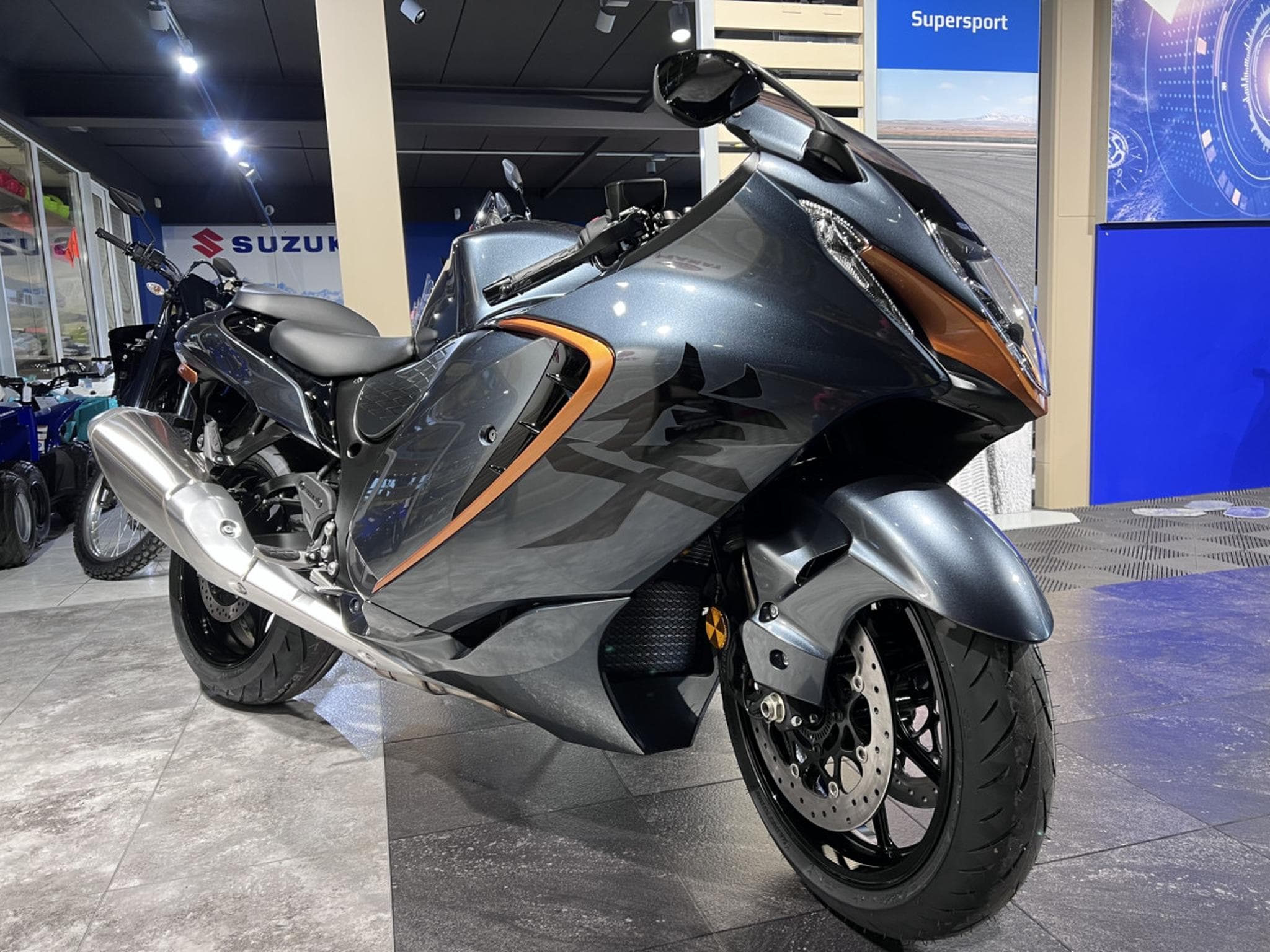 Suzuki Hayabusa 1300 (2026) - Photo 7