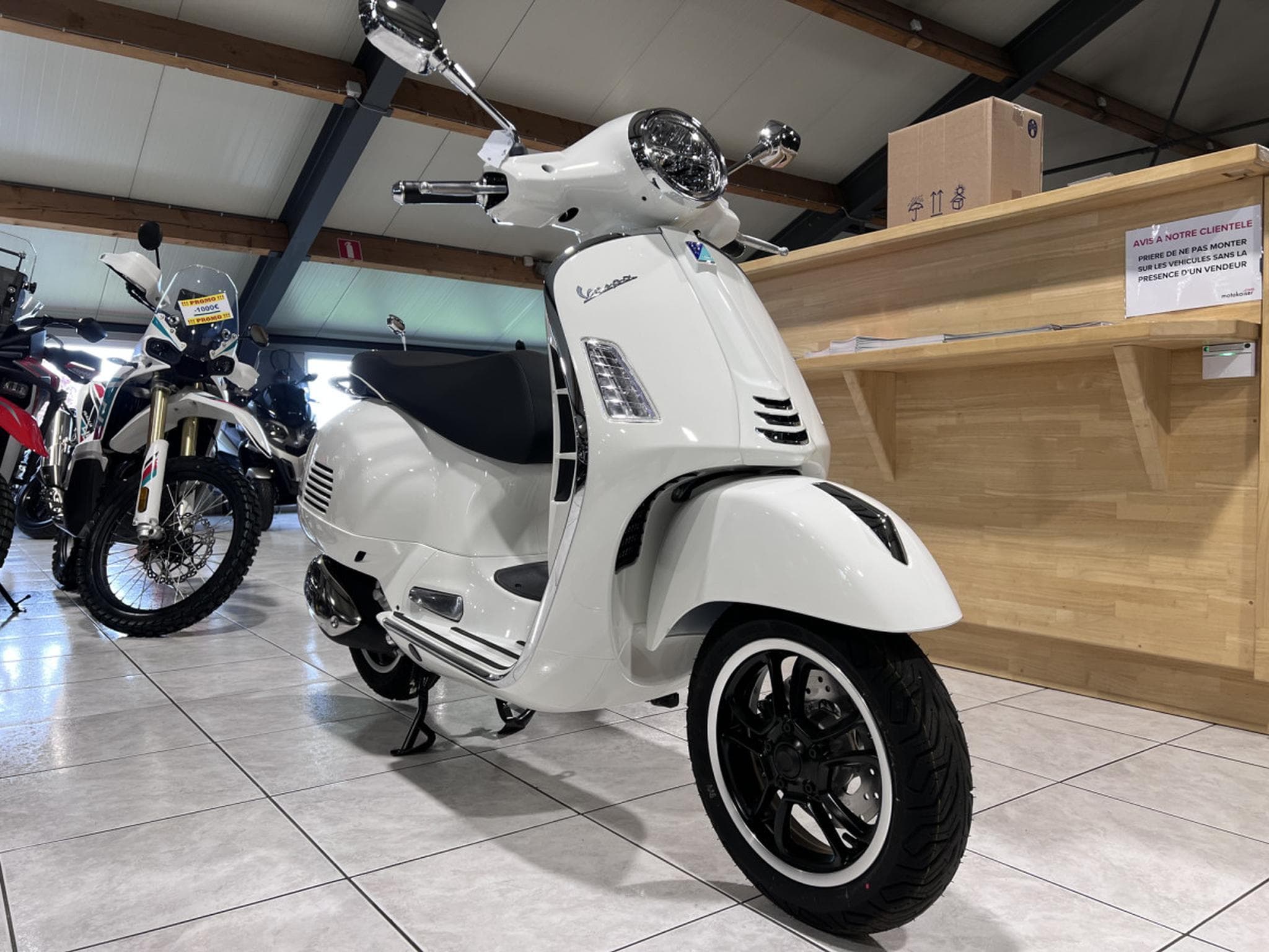 Vespa GTS 310 (2026) - Foto 7