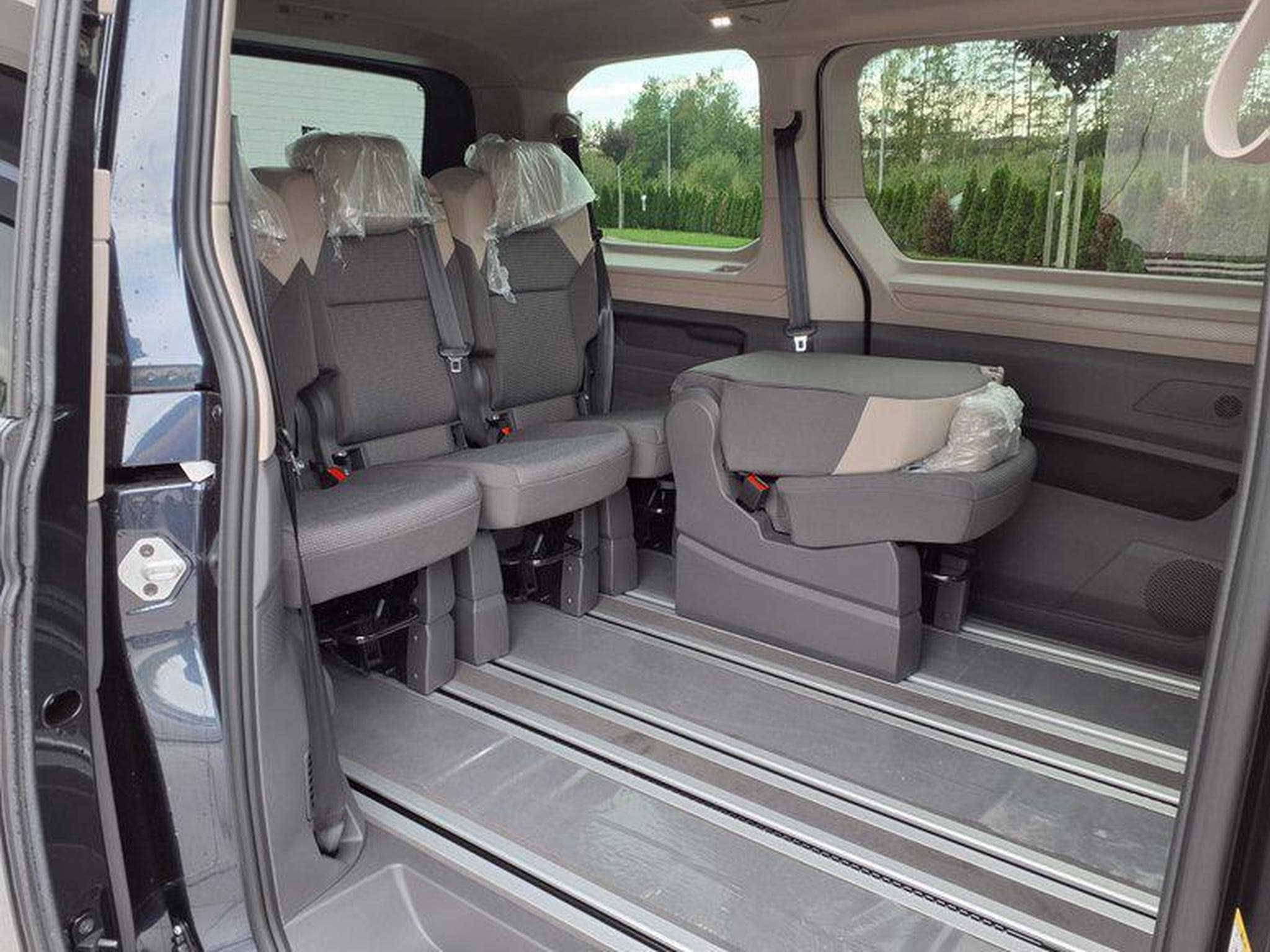 VW T7 Business KÜ 2.0 TDI 7-Gang-DSG (2026) - Photo 10
