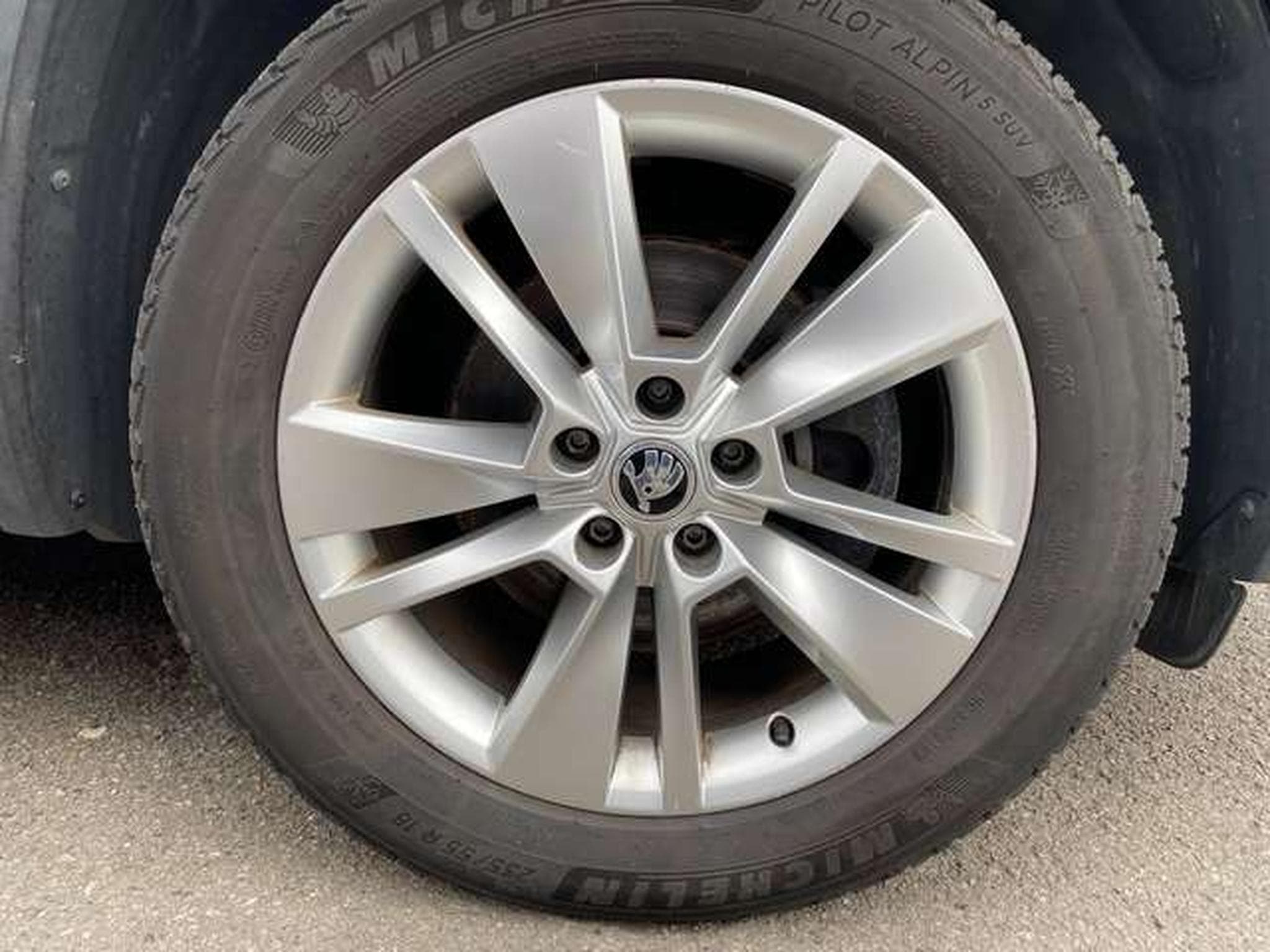 Skoda Kodiaq 2.0 TDI 150ch DSG 7 Places (2018) - Foto 23