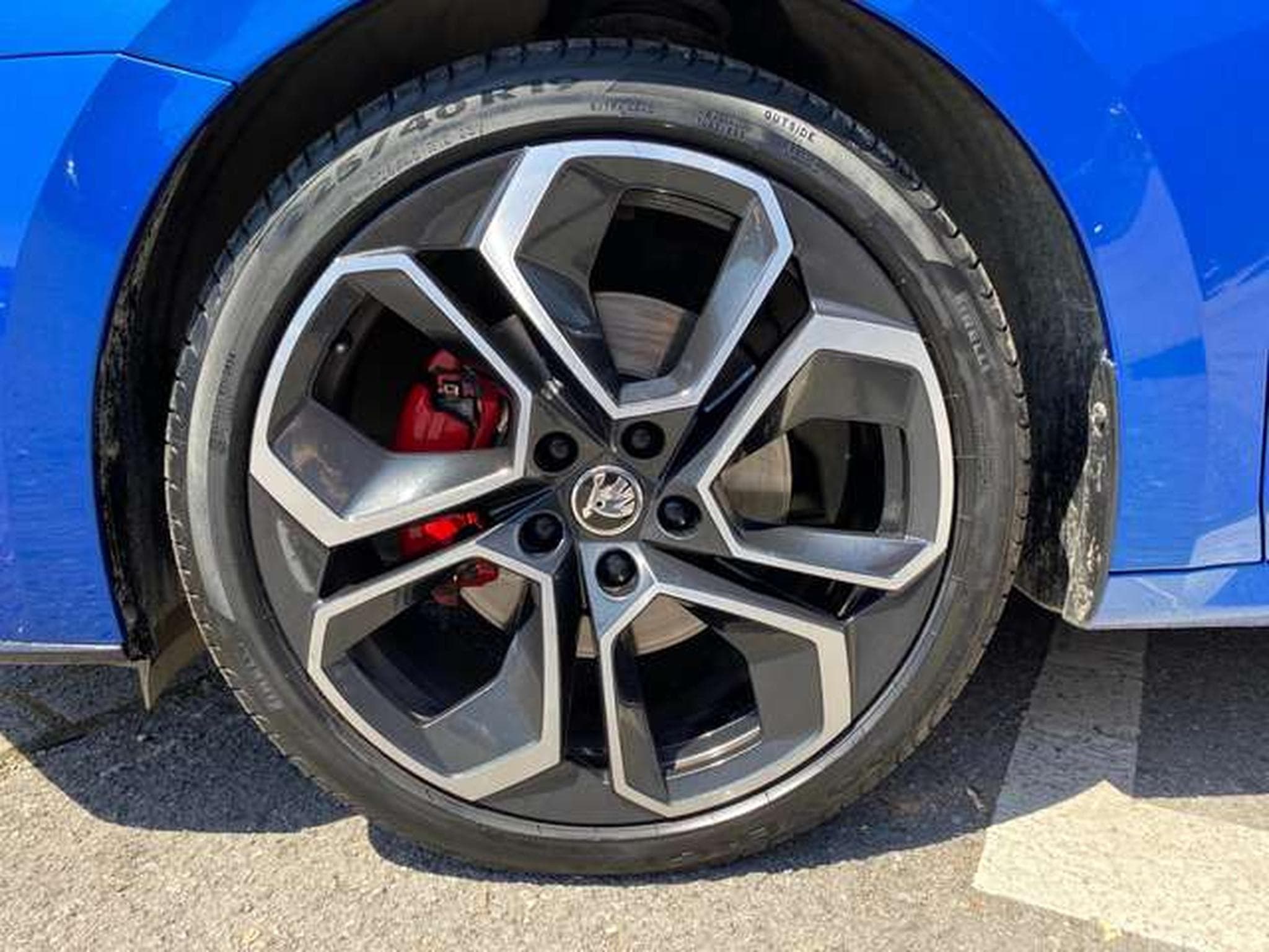 Skoda Octavia Octavia Combi 2.0 TDI DSG RS (2021) - Foto 20