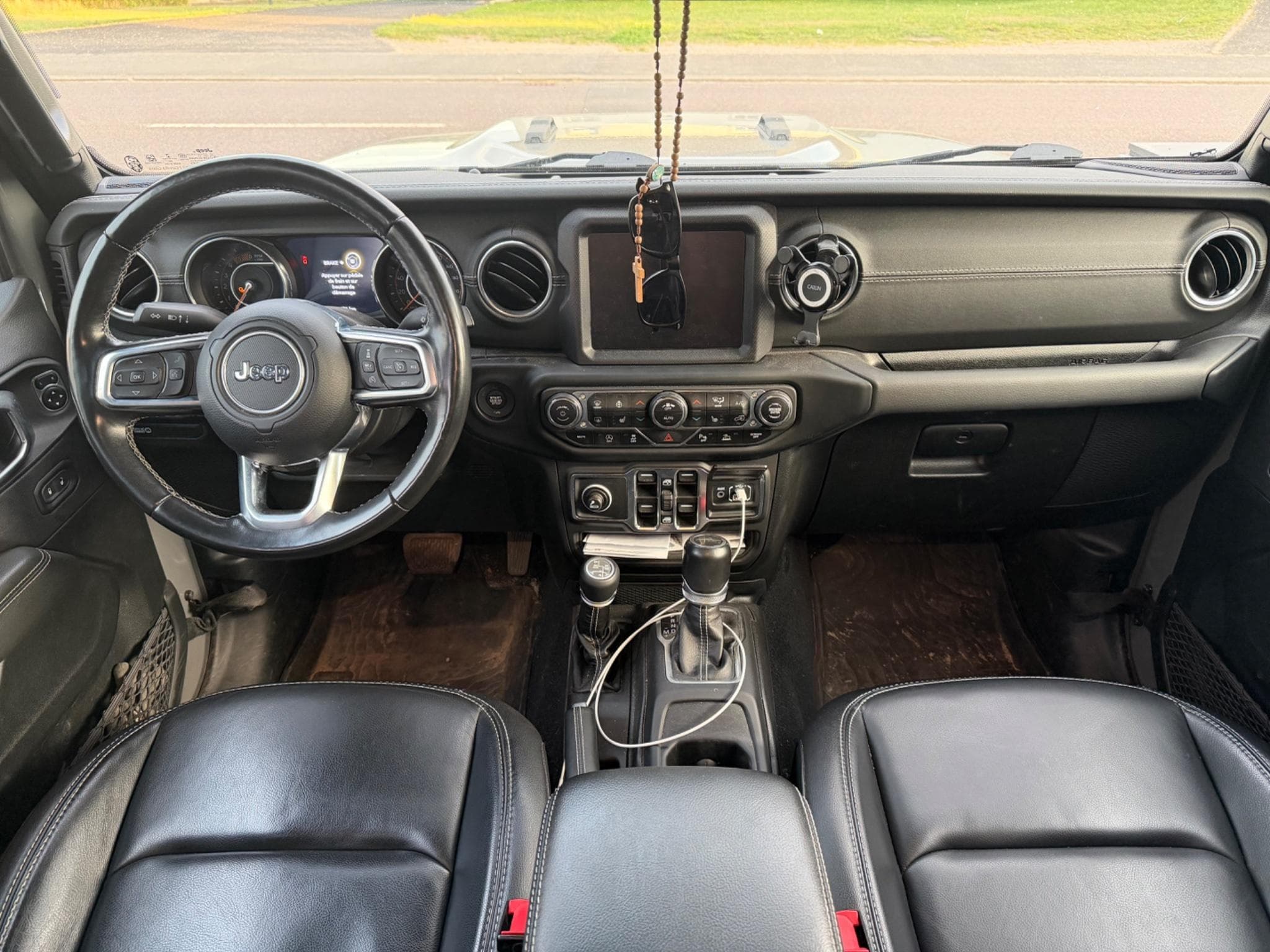 Jeep Gladiator Overland (2021) - Photo 3