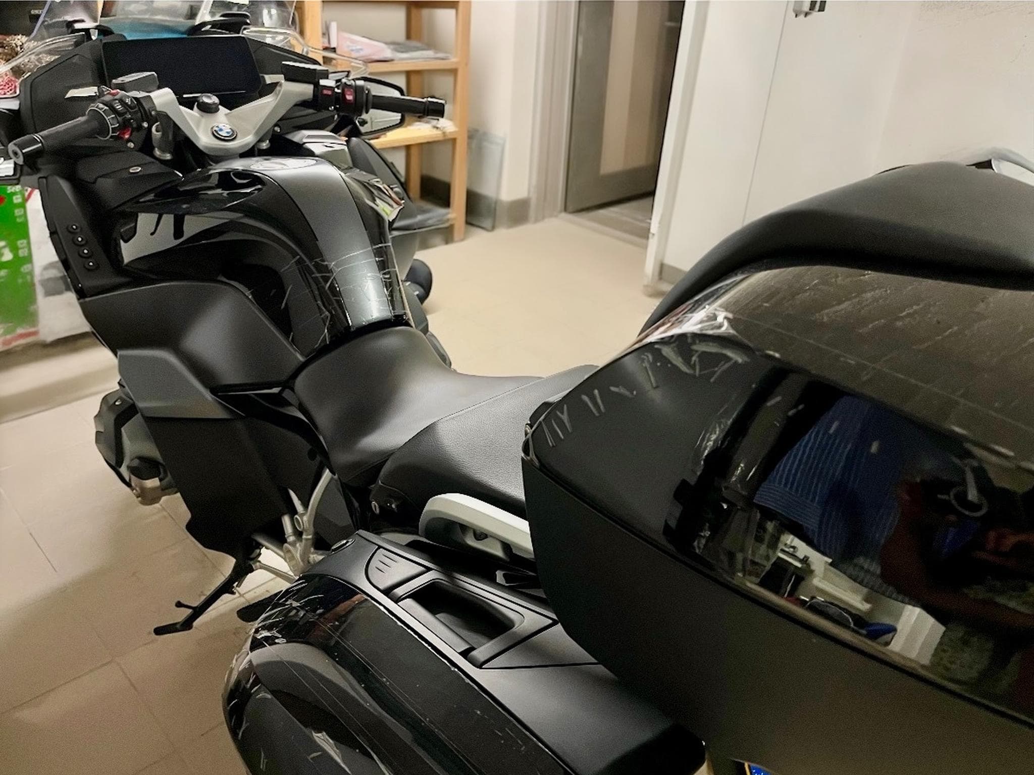 BMW R R 1250 RT (2022) - Photo 2