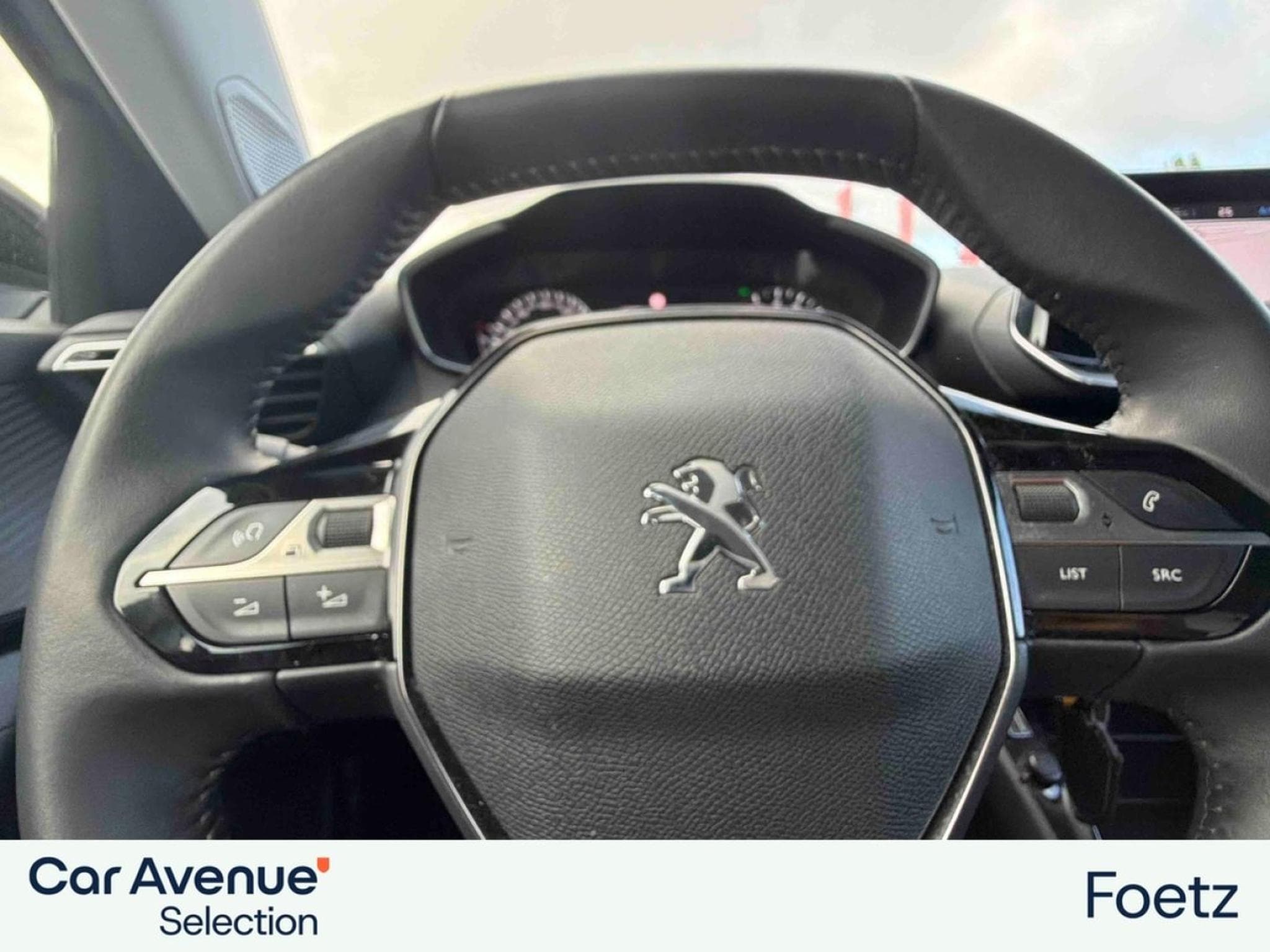PEUGEOT 2008 1.2 PureTech 100ch S&S Active Pack (2022) - Foto 12