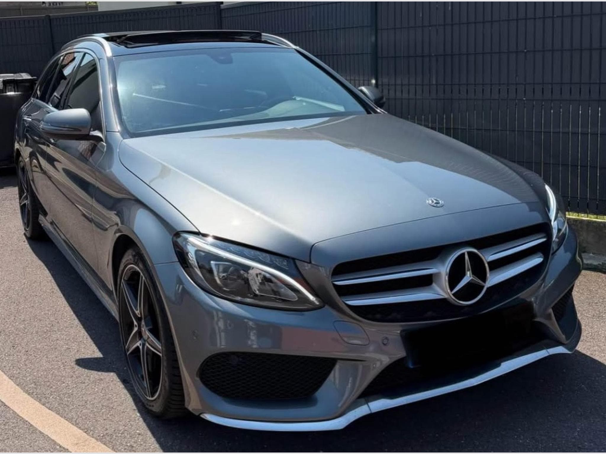 Mercedes C 220 Amg line (2018) - Photo 3