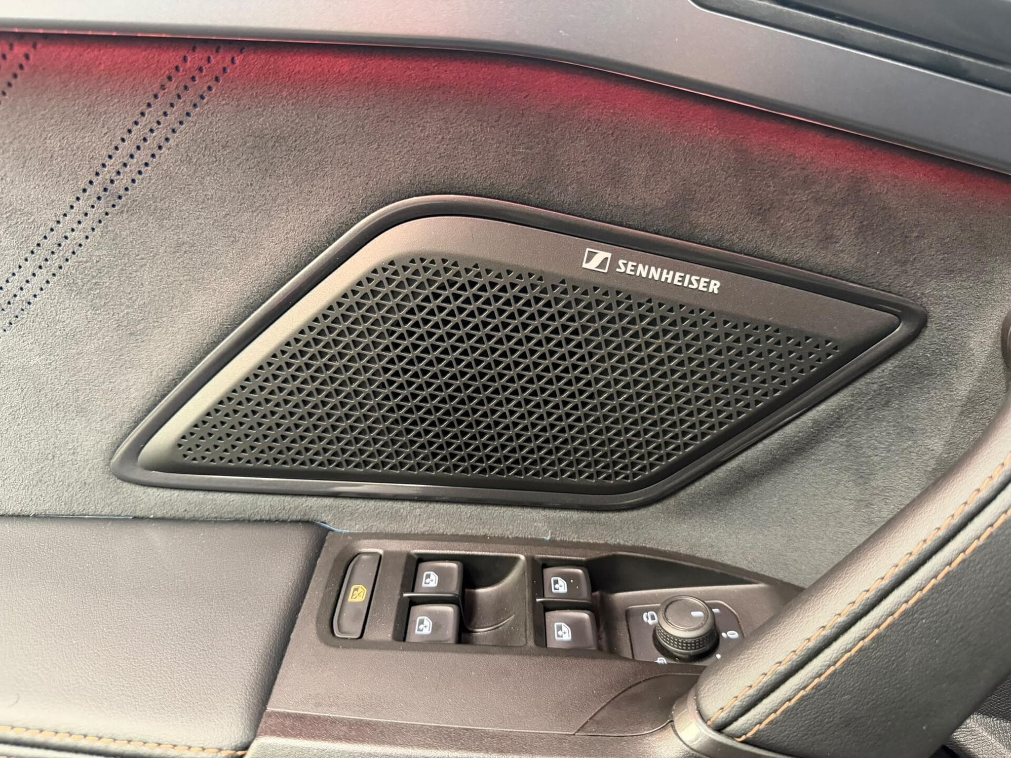 Cupra Formentor VZ 2.0 4X4 TSi 333 GARANTIE 2028/TOIT OUVRANT/ATTELAGE (2025) - Photo 15
