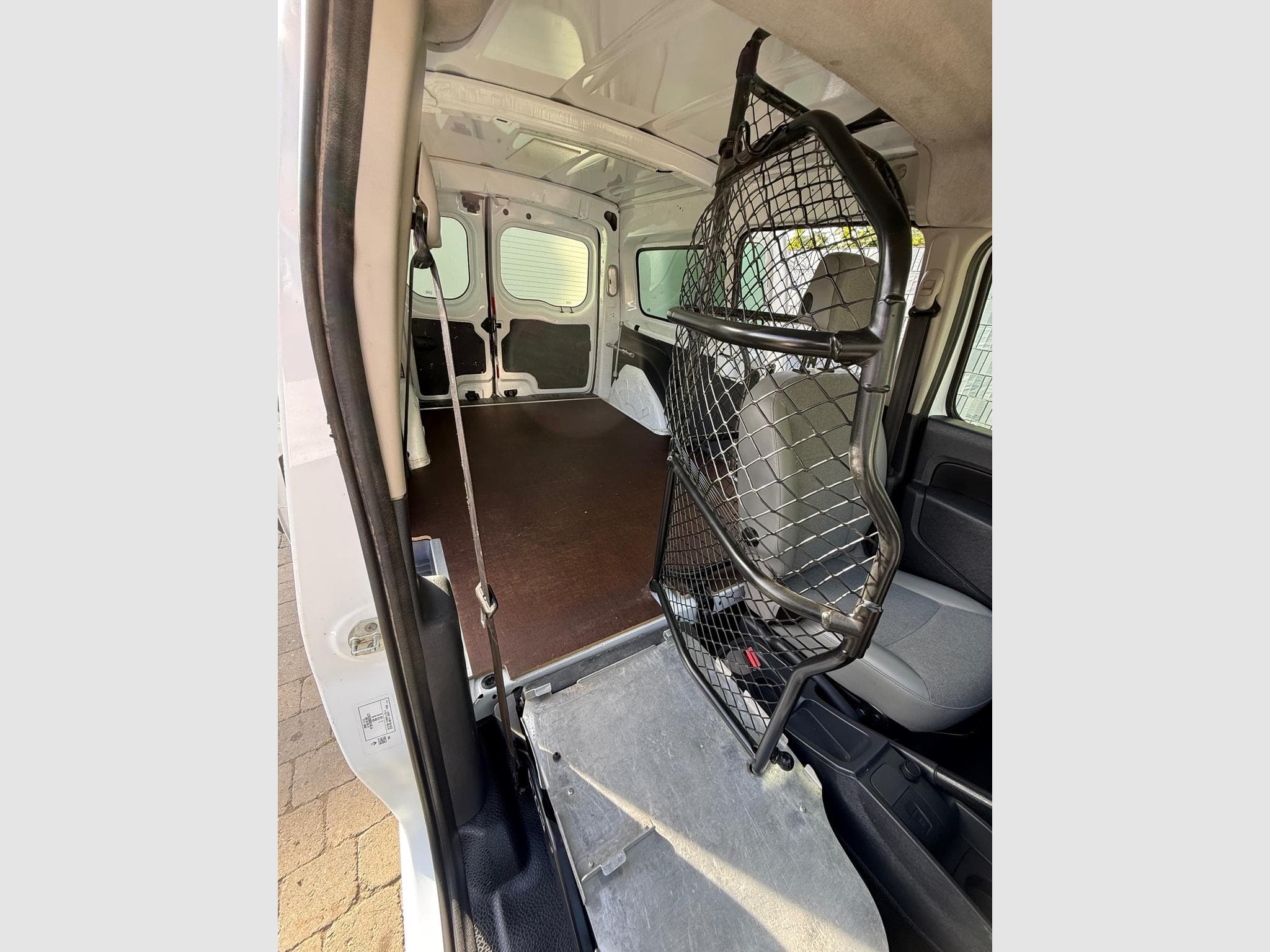 Renault Kangoo Maxi 2 portes latérales (2021) - Photo 11
