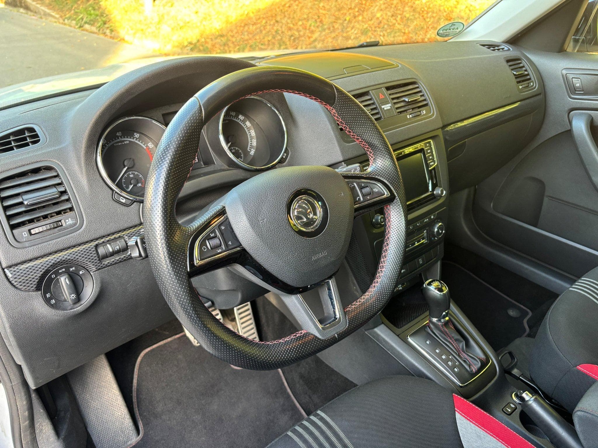 Skoda Yeti Monte Carlo 1.4 Tsi DSG 125cv (2015) - Photo 3
