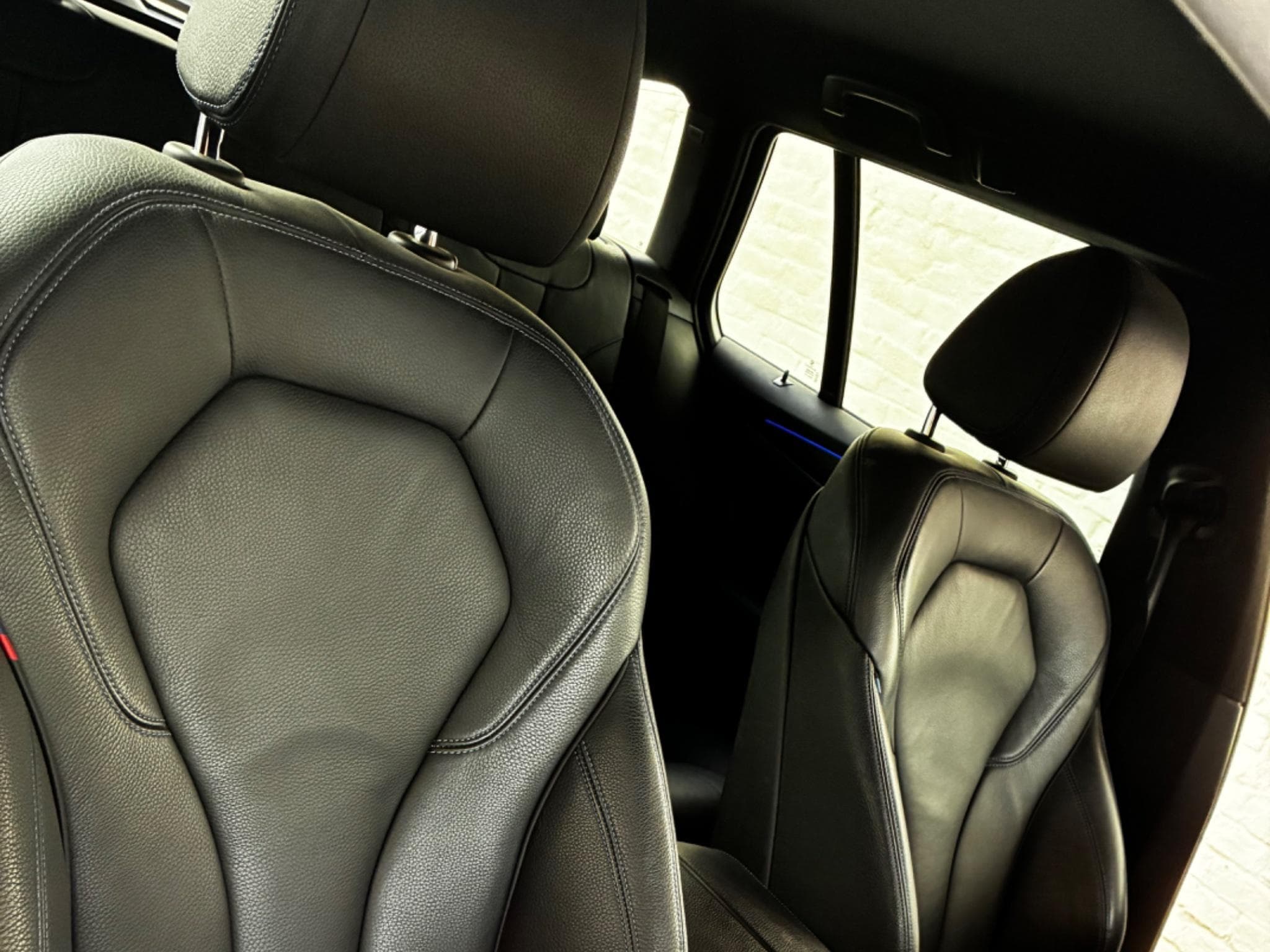 BMW 518 Pack M - Nardo Grey (origine) (2021) - Foto 15