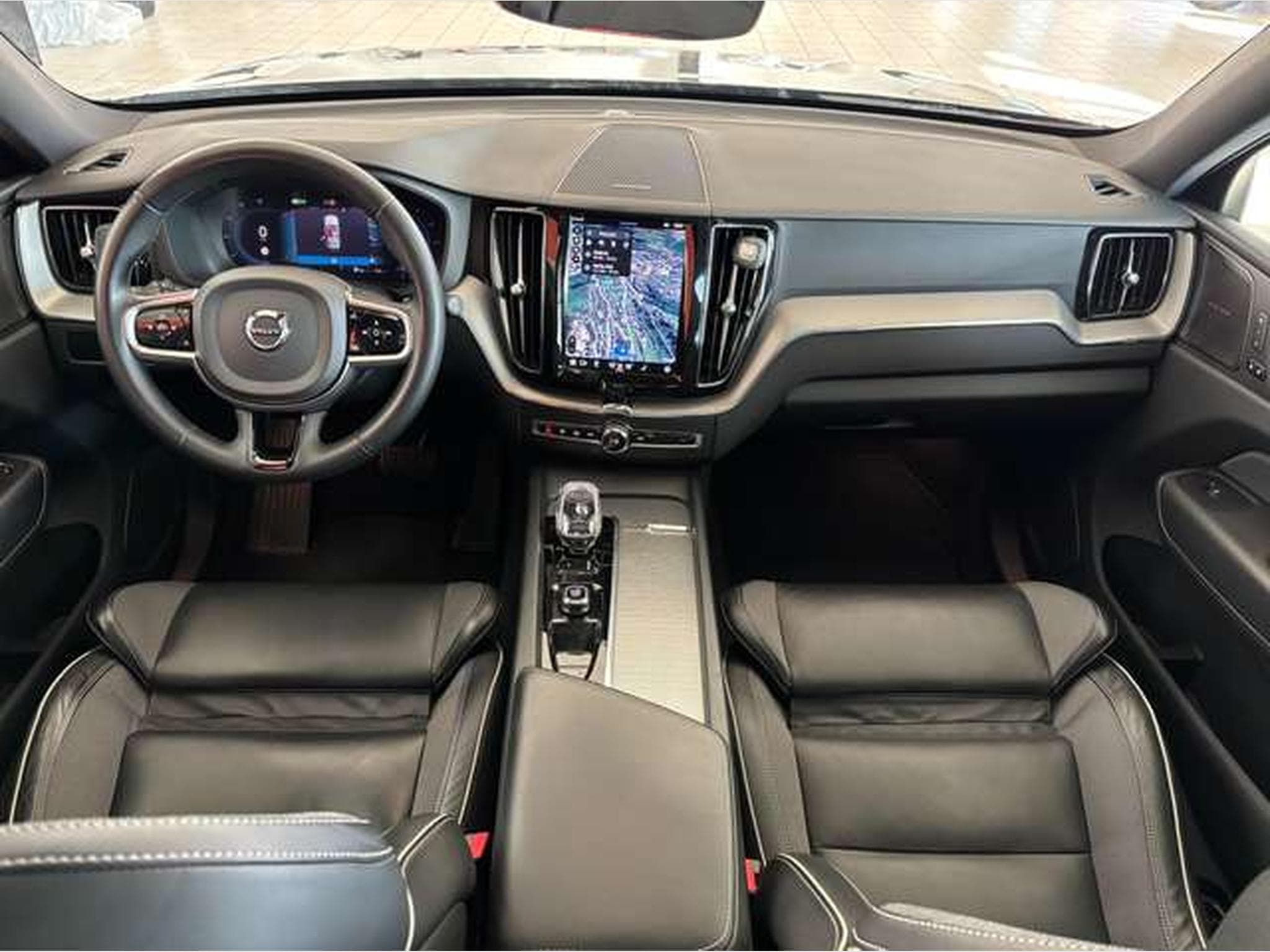 Volvo XC60 XC60 B4 D AWD RDesign-JUSQUA 48 MOIS DE GARANTIE (2023) - Photo 23