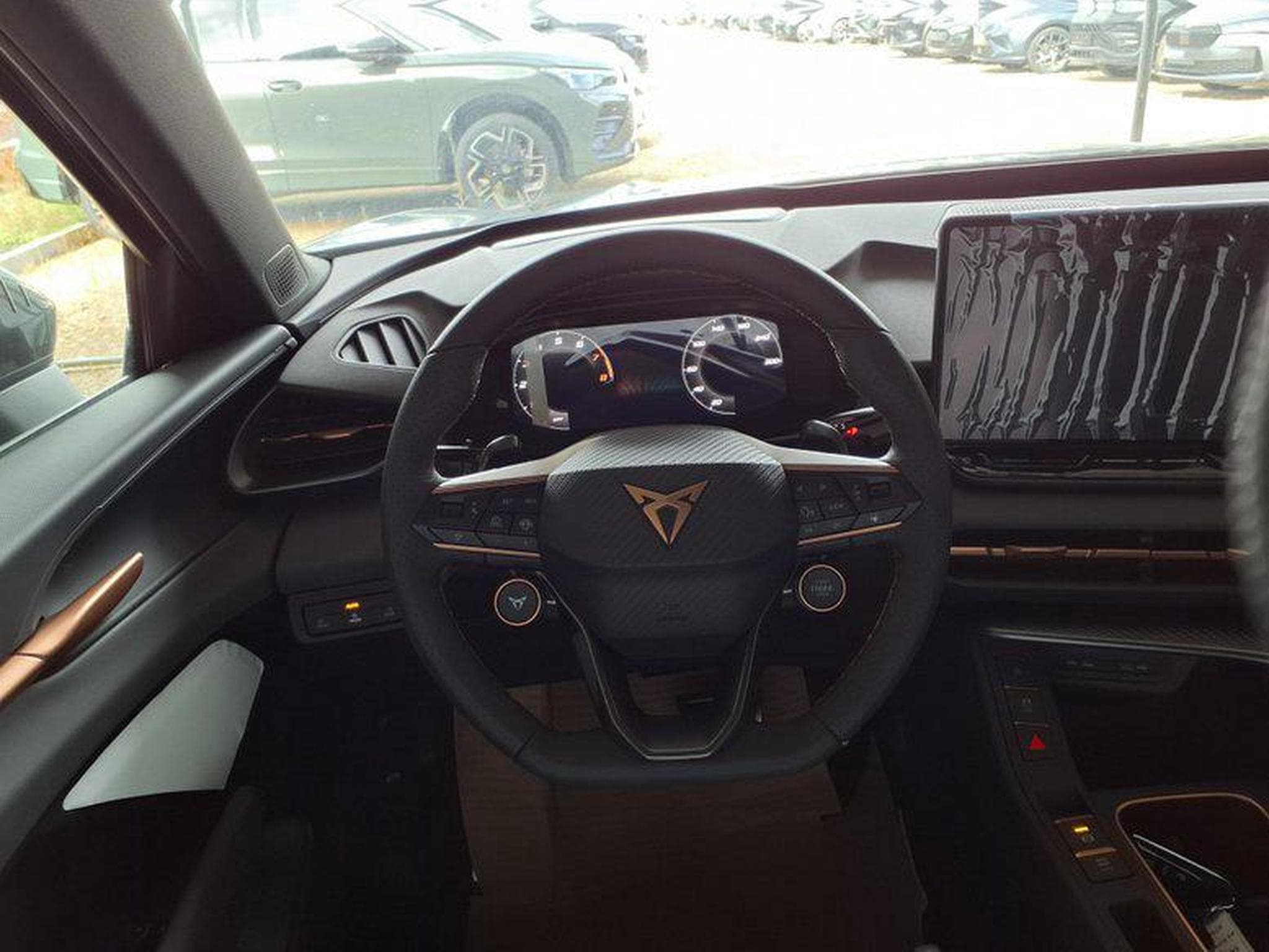 Cupra Terramar Standard 1.5 eTSI 7-Gang-DSG (2026) - Photo 8