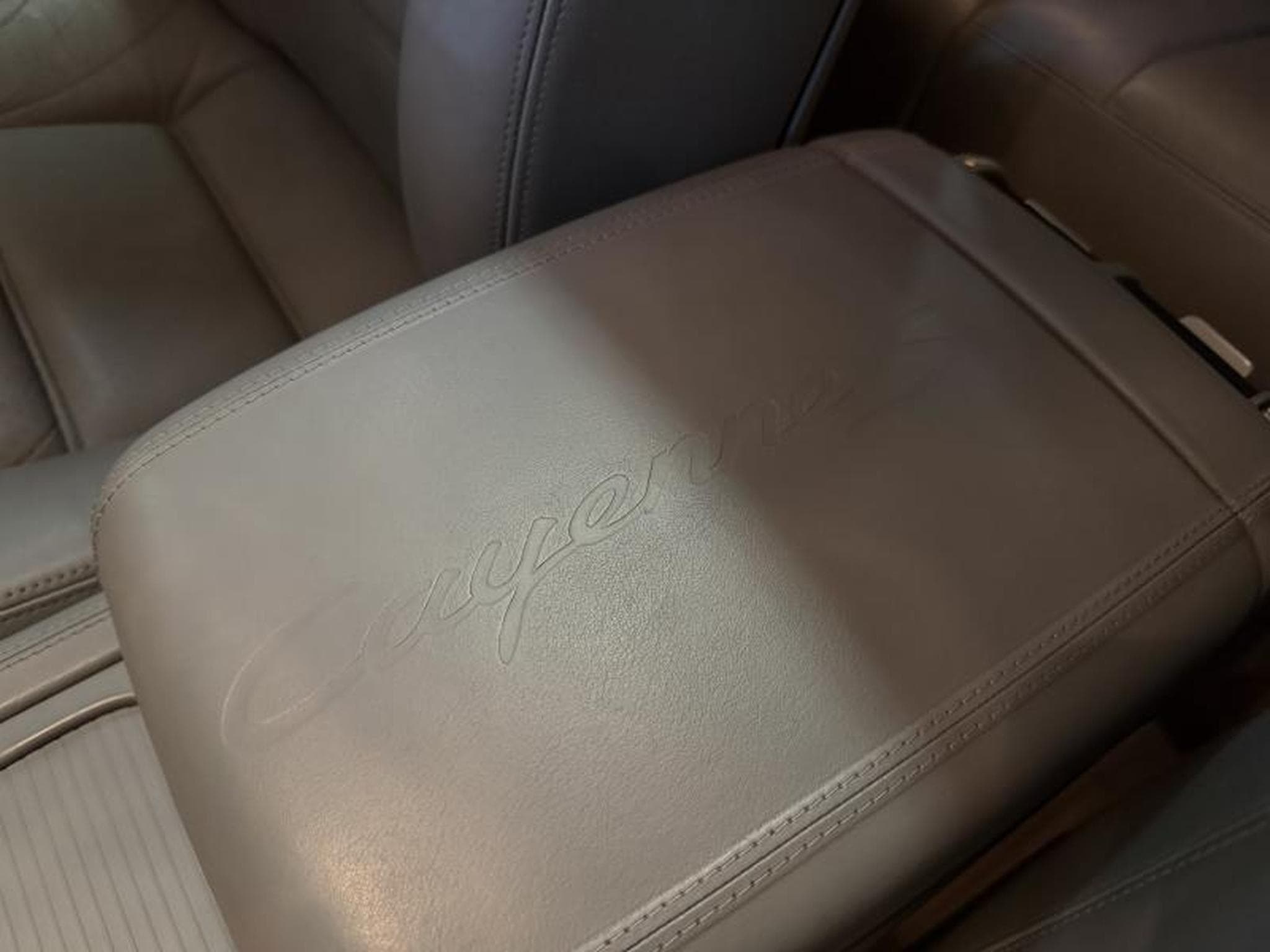 Porsche Cayenne S 4.8 V8 (2009) - Photo 25