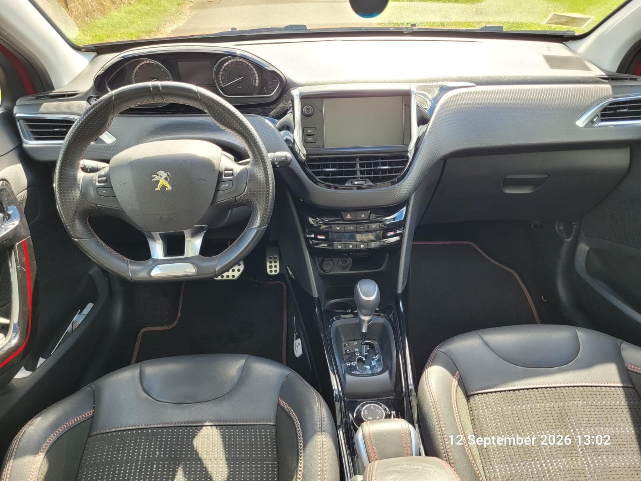Peugeot 2008 GT Line (2019) - Photo 3