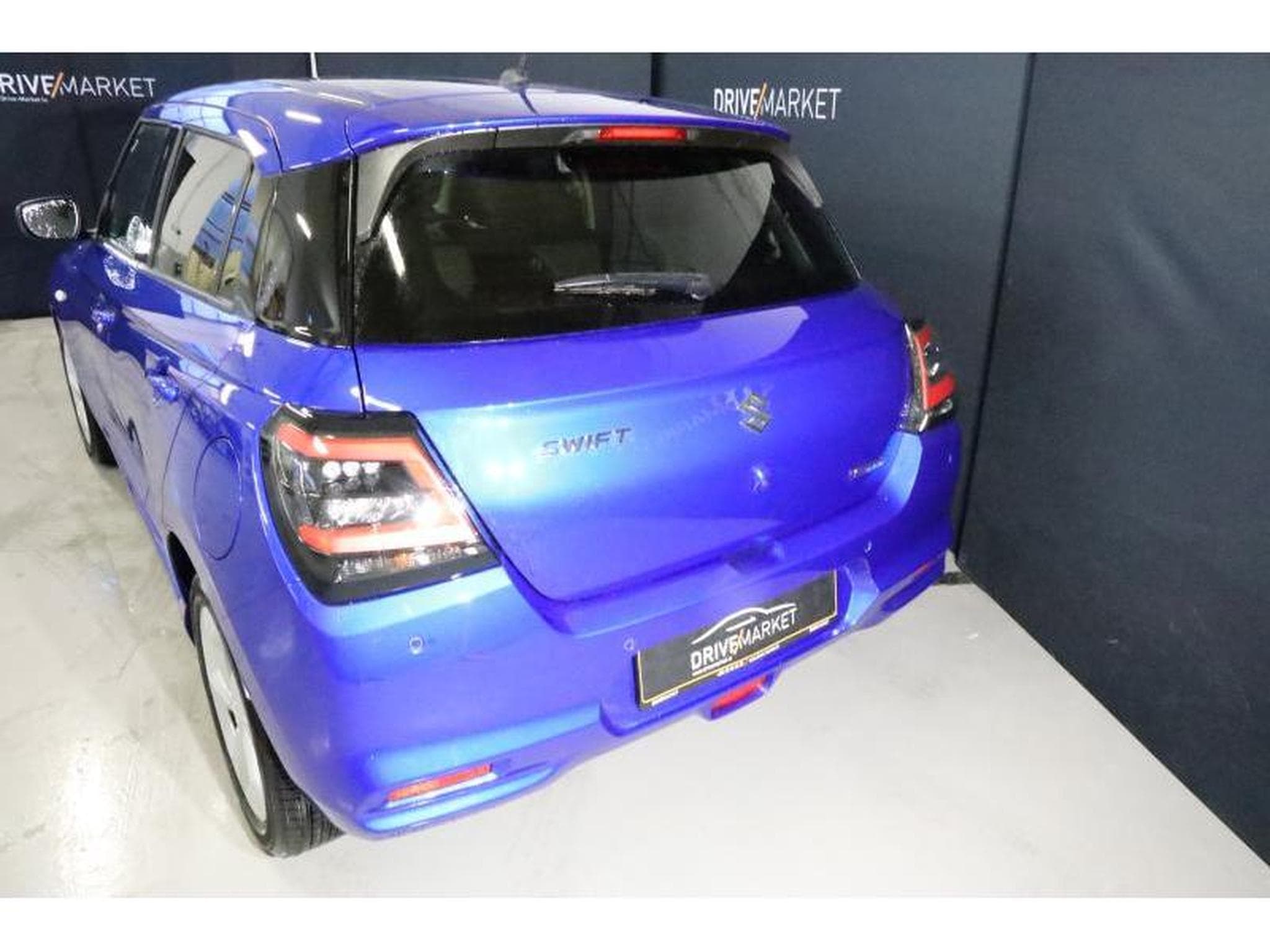 Suzuki Swift GL+ (2026) - Foto 20