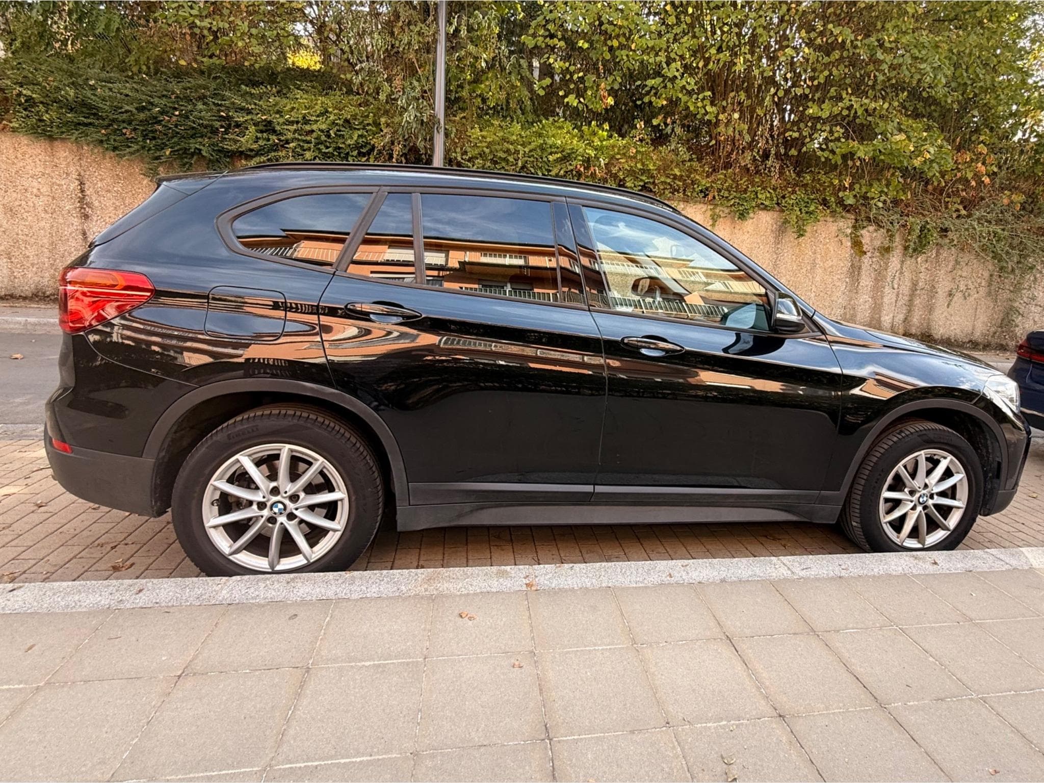 BMW X1 sDrive20i Steptronic (2019) - Photo 3