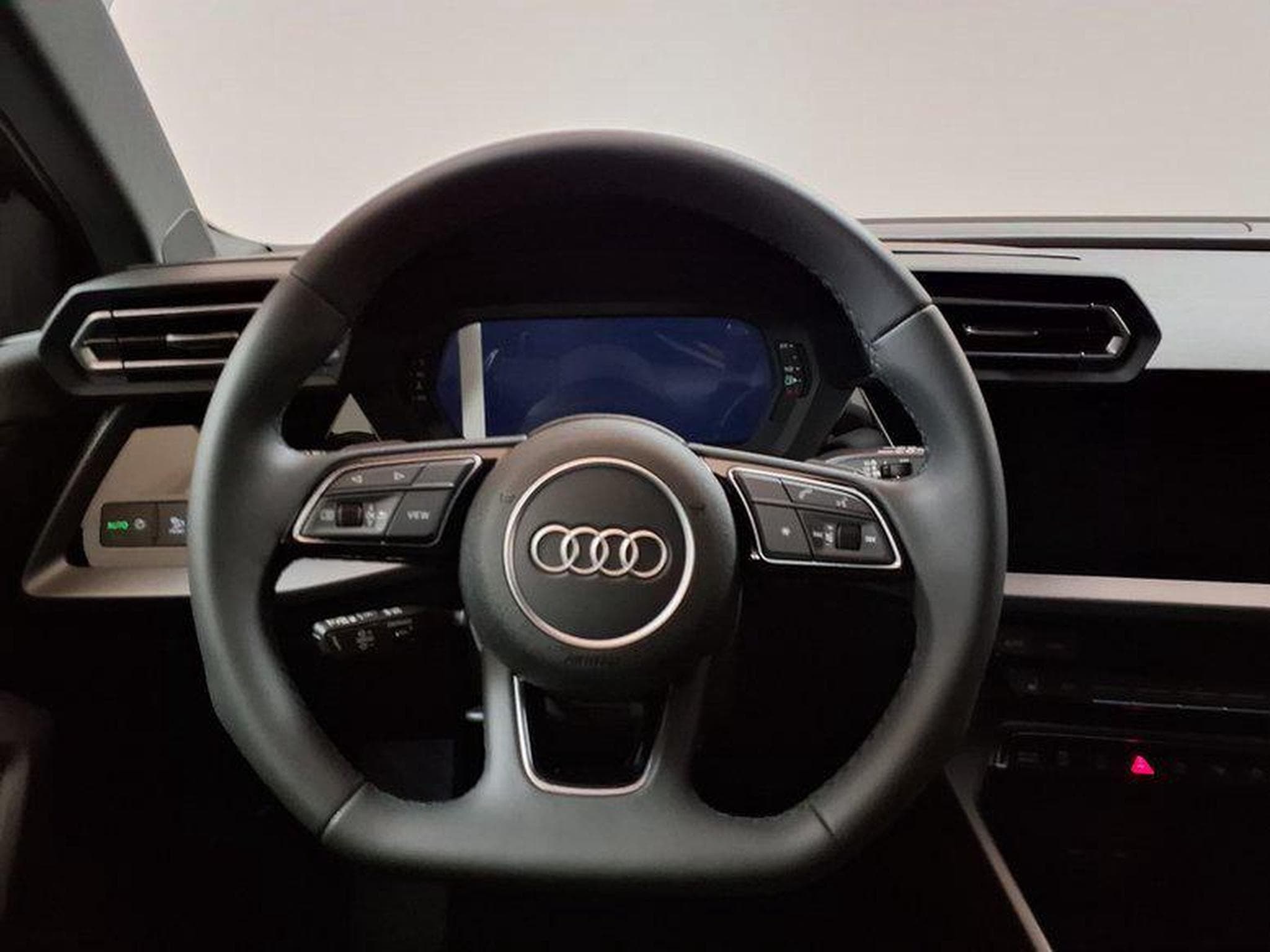 Audi A3 Sportback S Line 1.5L TFSI (2026) - Photo 12