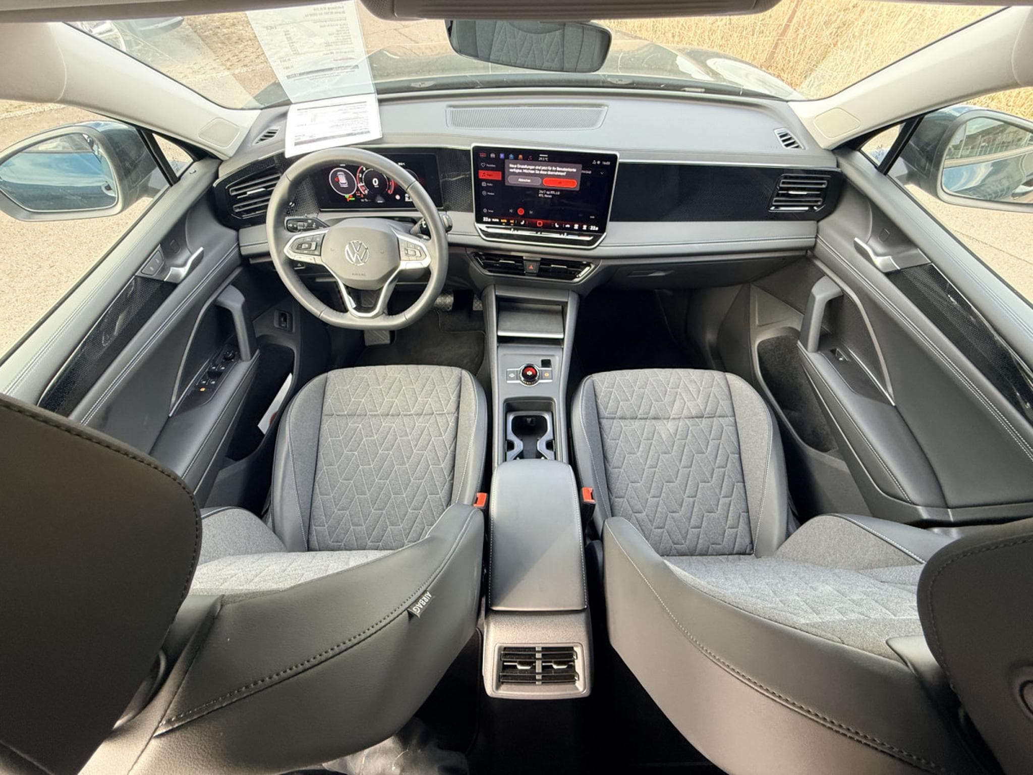 VW Tiguan Life 1.5 eTSI 150cv Boîte à double embrayage 7 vitesses (2026) - Foto 4