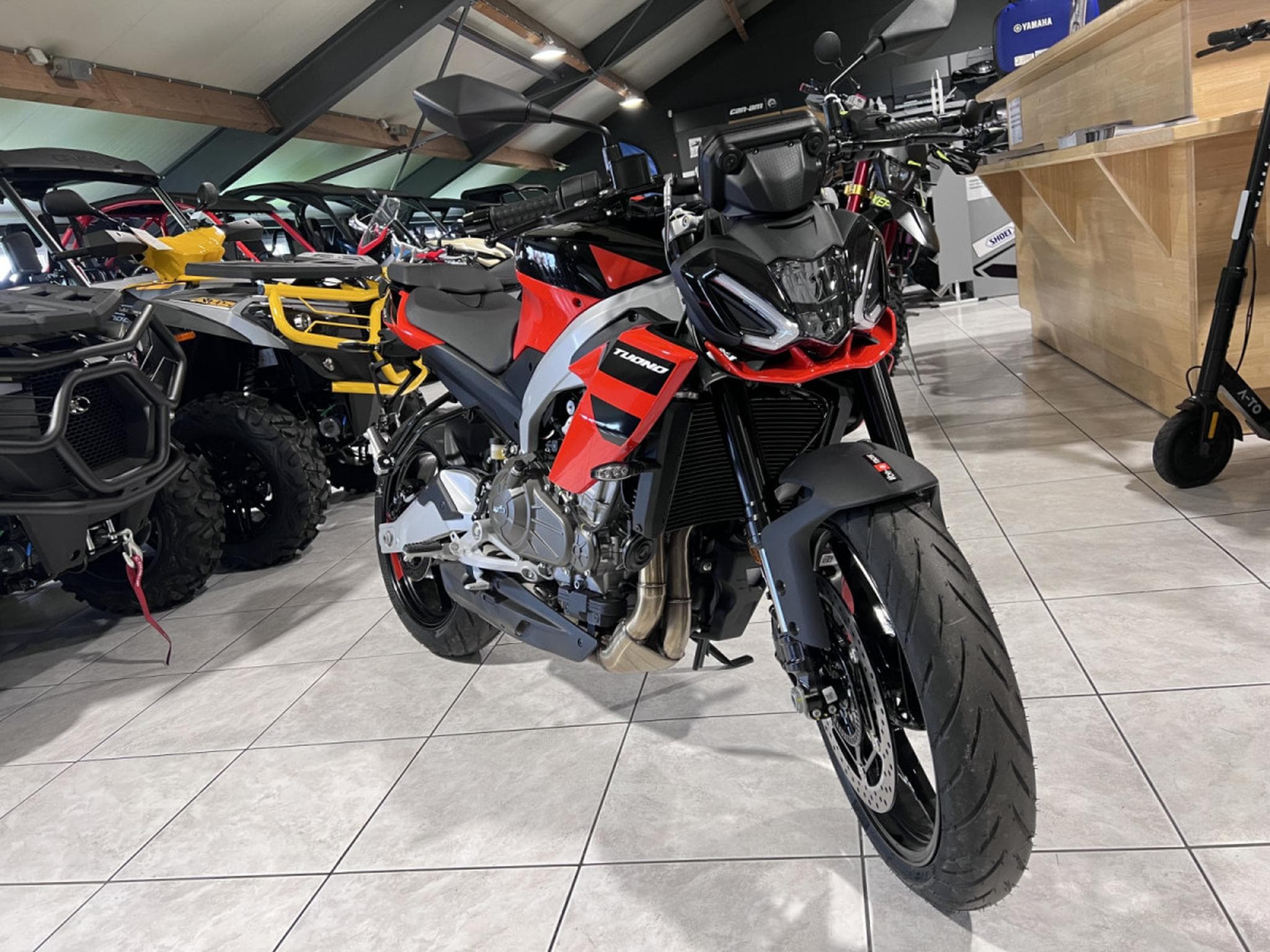 Aprilia Tuono 457 (2026) - Foto 7