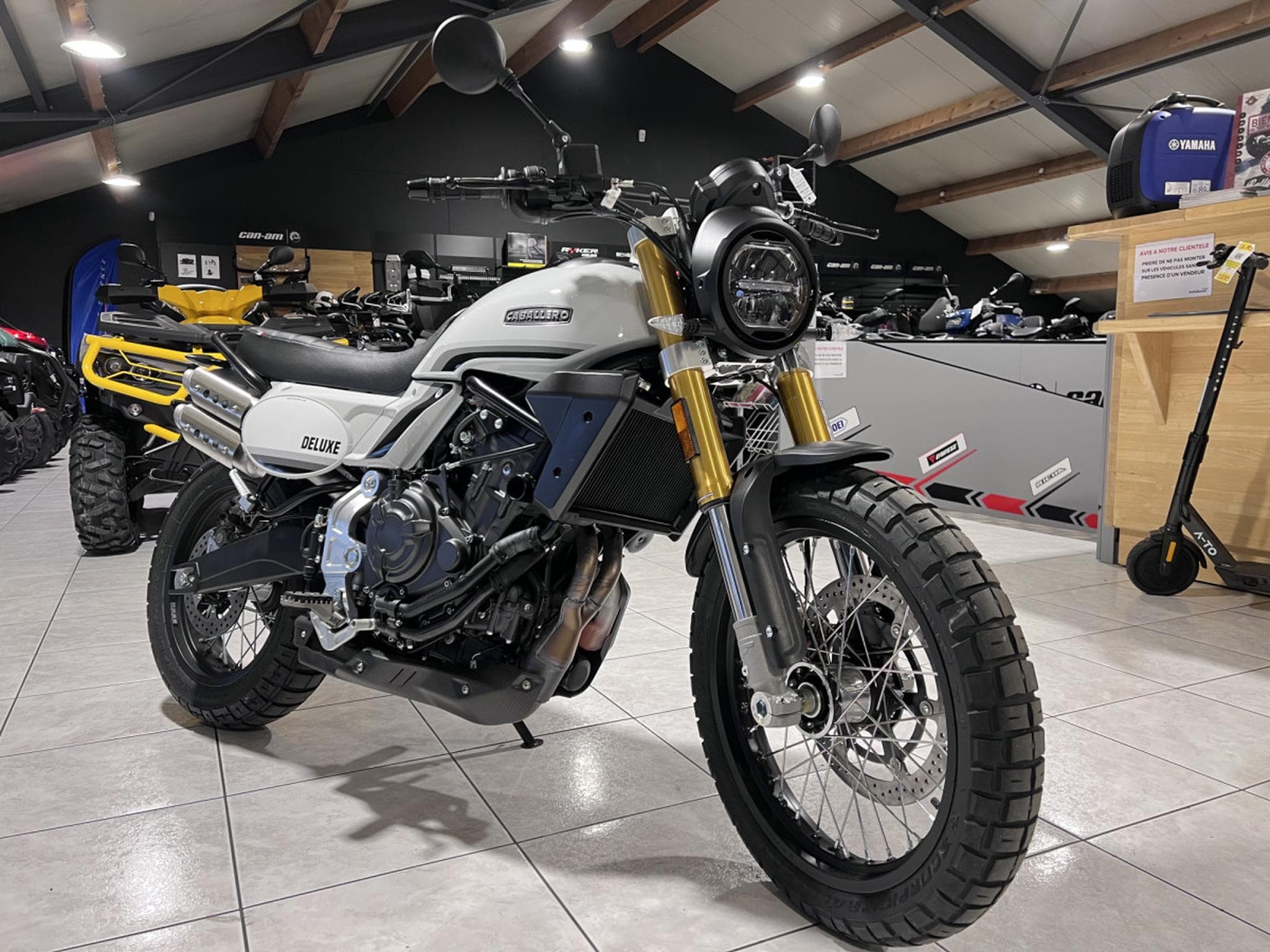 Fantic Caballero DELUXE (2026) - Foto 7