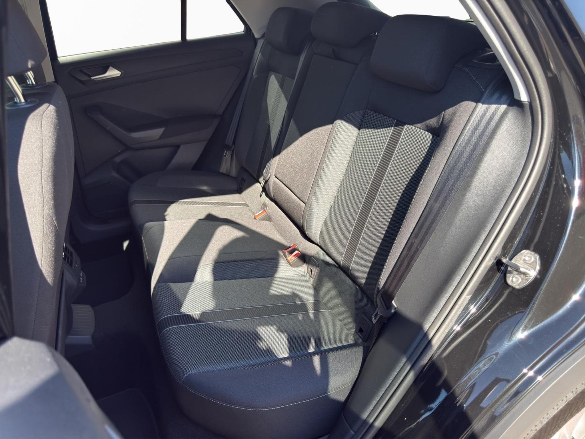 VW T-Roc Life (2026) - Foto 15