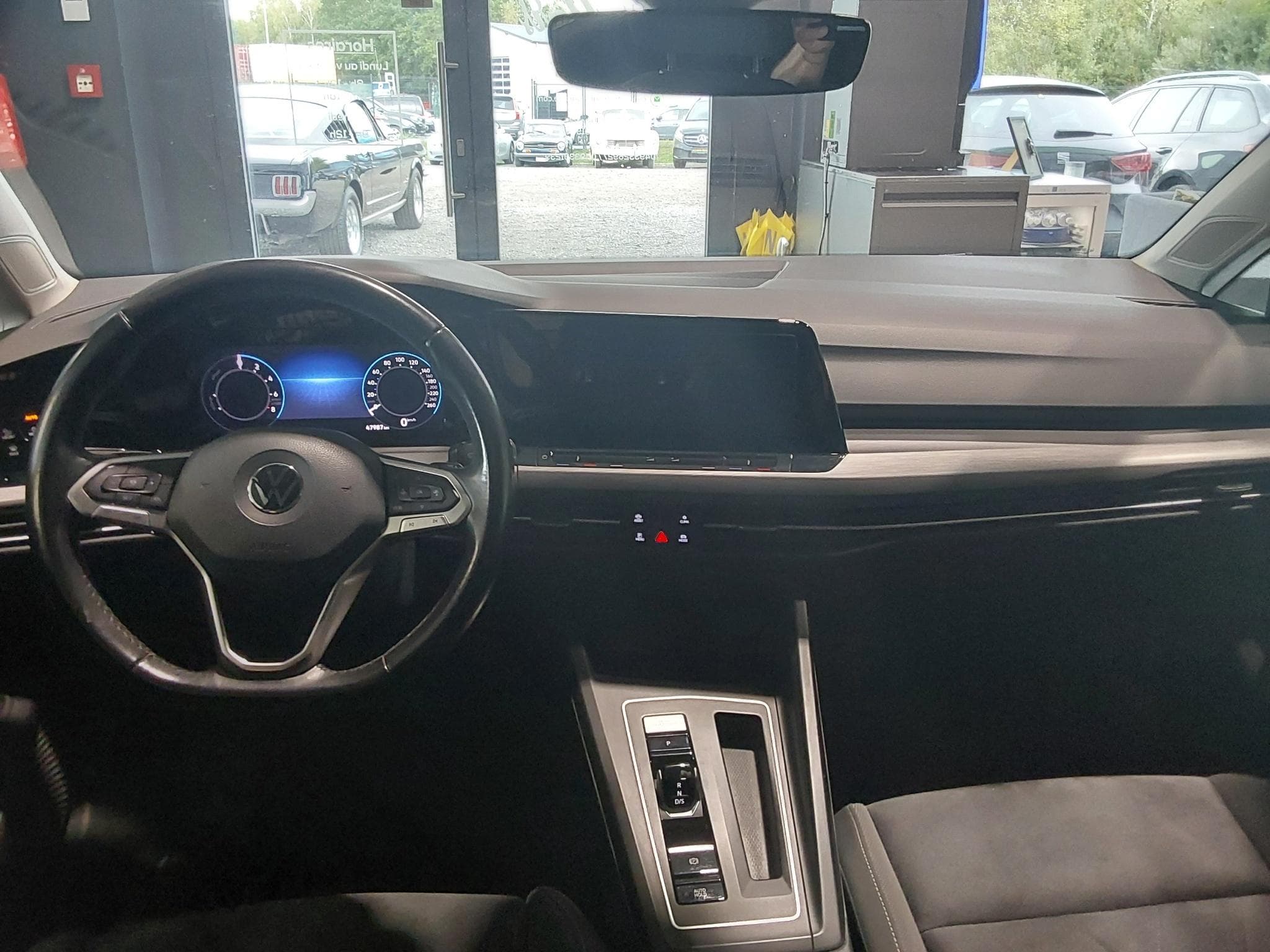 VW Golf 1.4 HYBRID ESSENCE (2021) - Photo 12