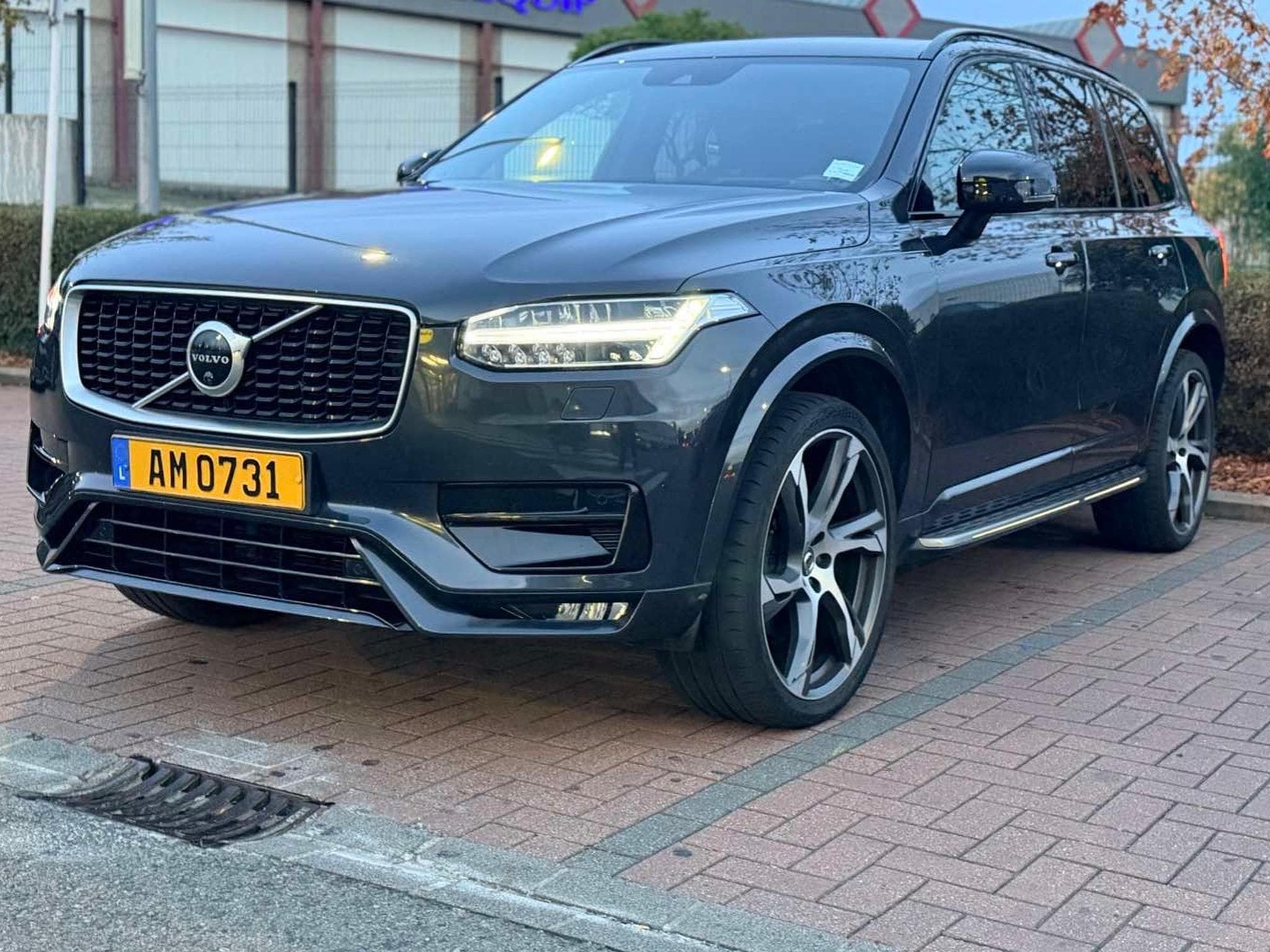 Volvo XC90 R DESIGN (2020) - Foto 3
