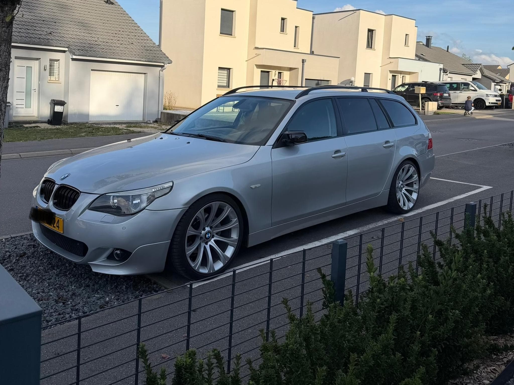 BMW 525 (2006) - Photo 3