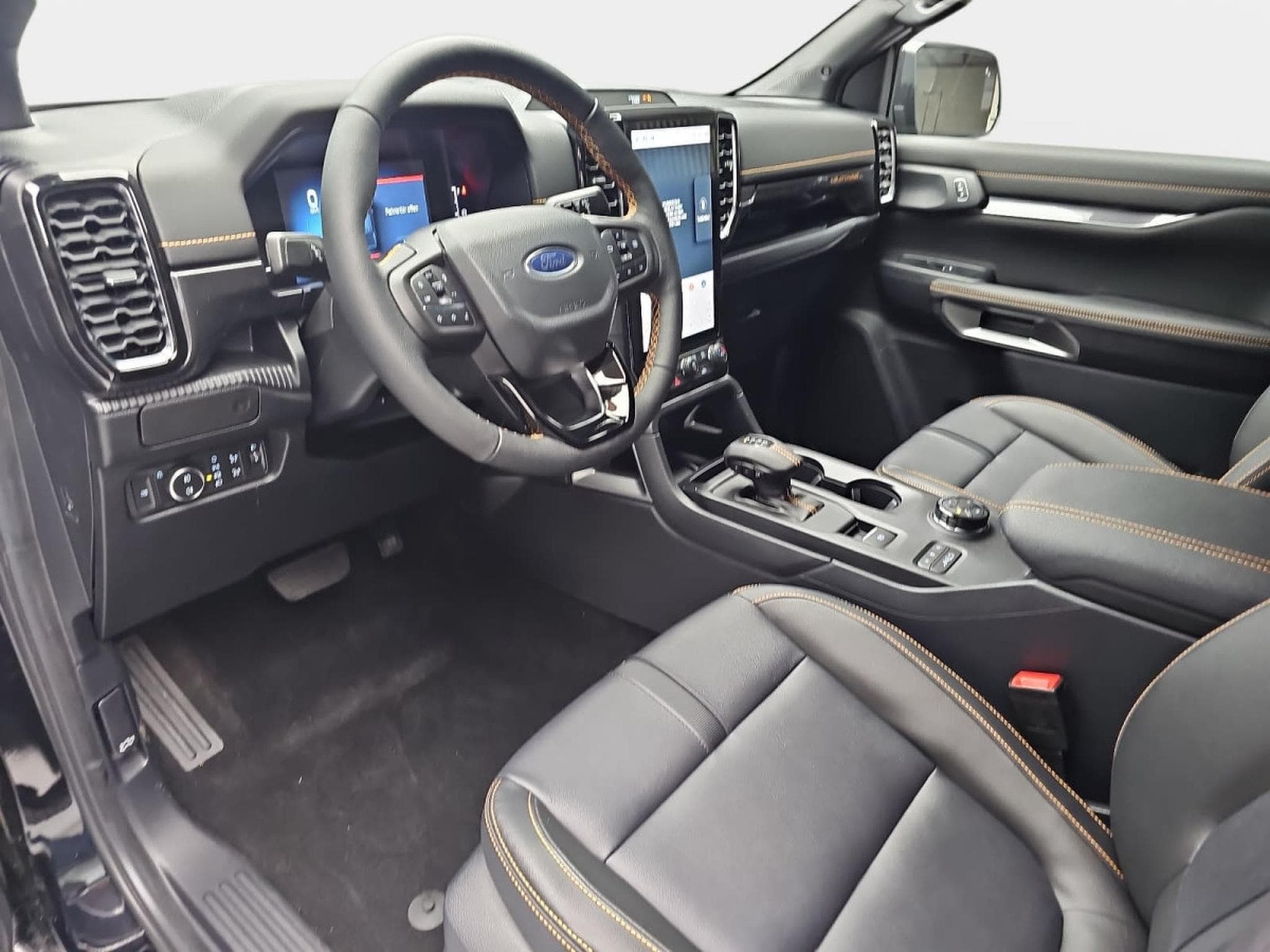 Ford Ranger 3.0 EcoBlue Auto 241 E-4WD Wildtrack (2026) - Photo 17