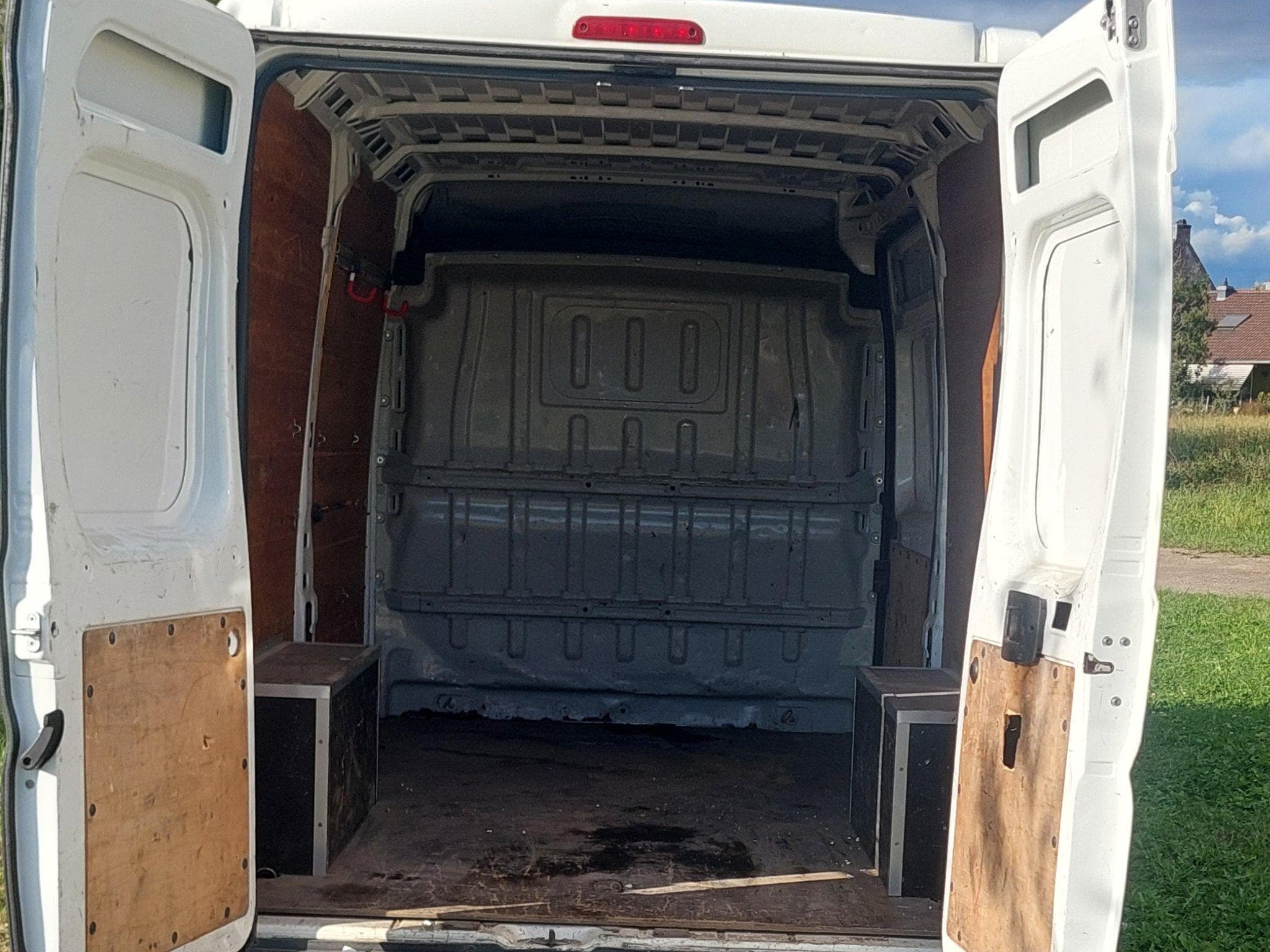 Peugeot Boxer 2.0 Hdi (2017) - Foto 6