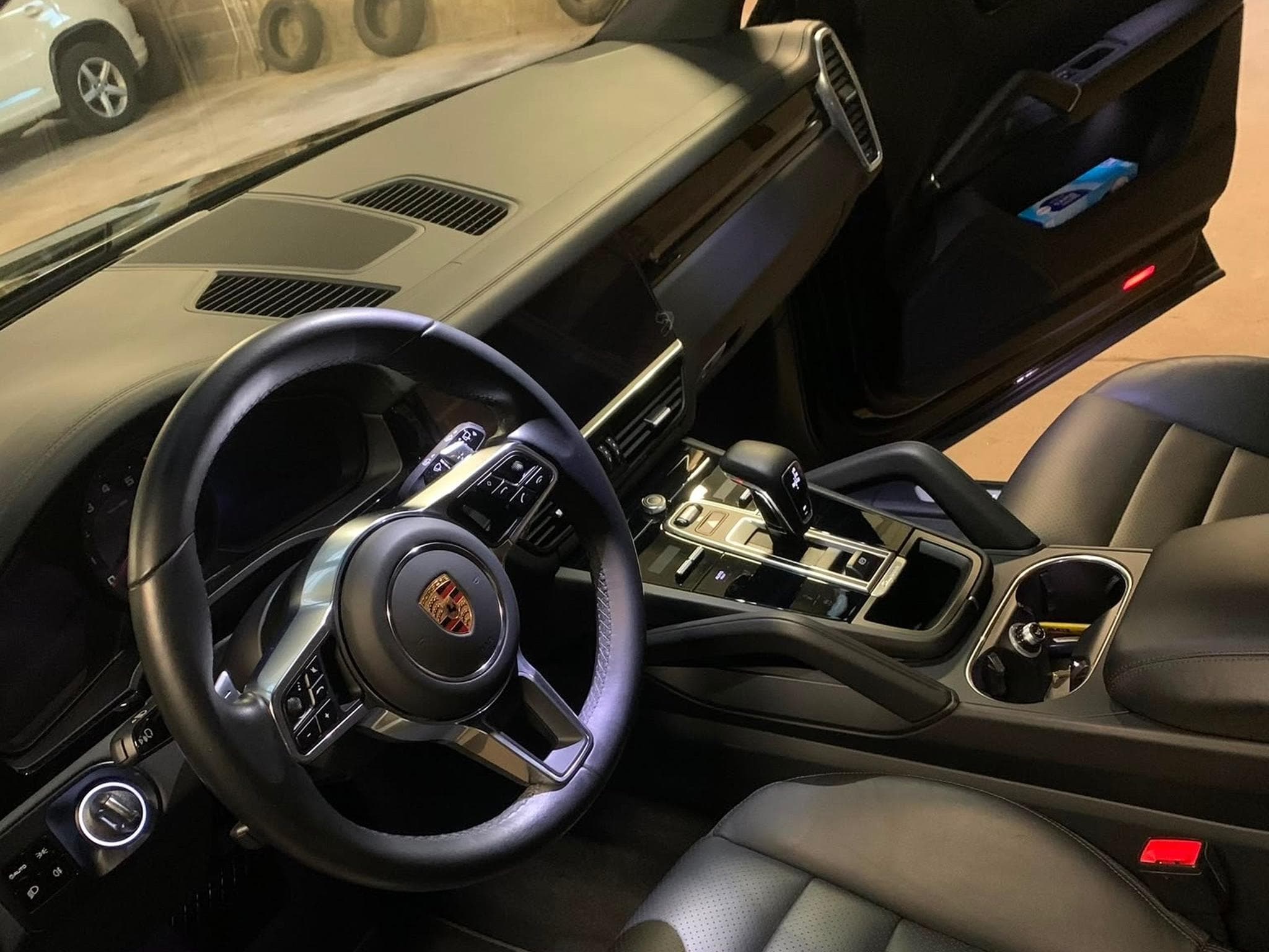 Porsche Cayenne (2019) - Photo 3