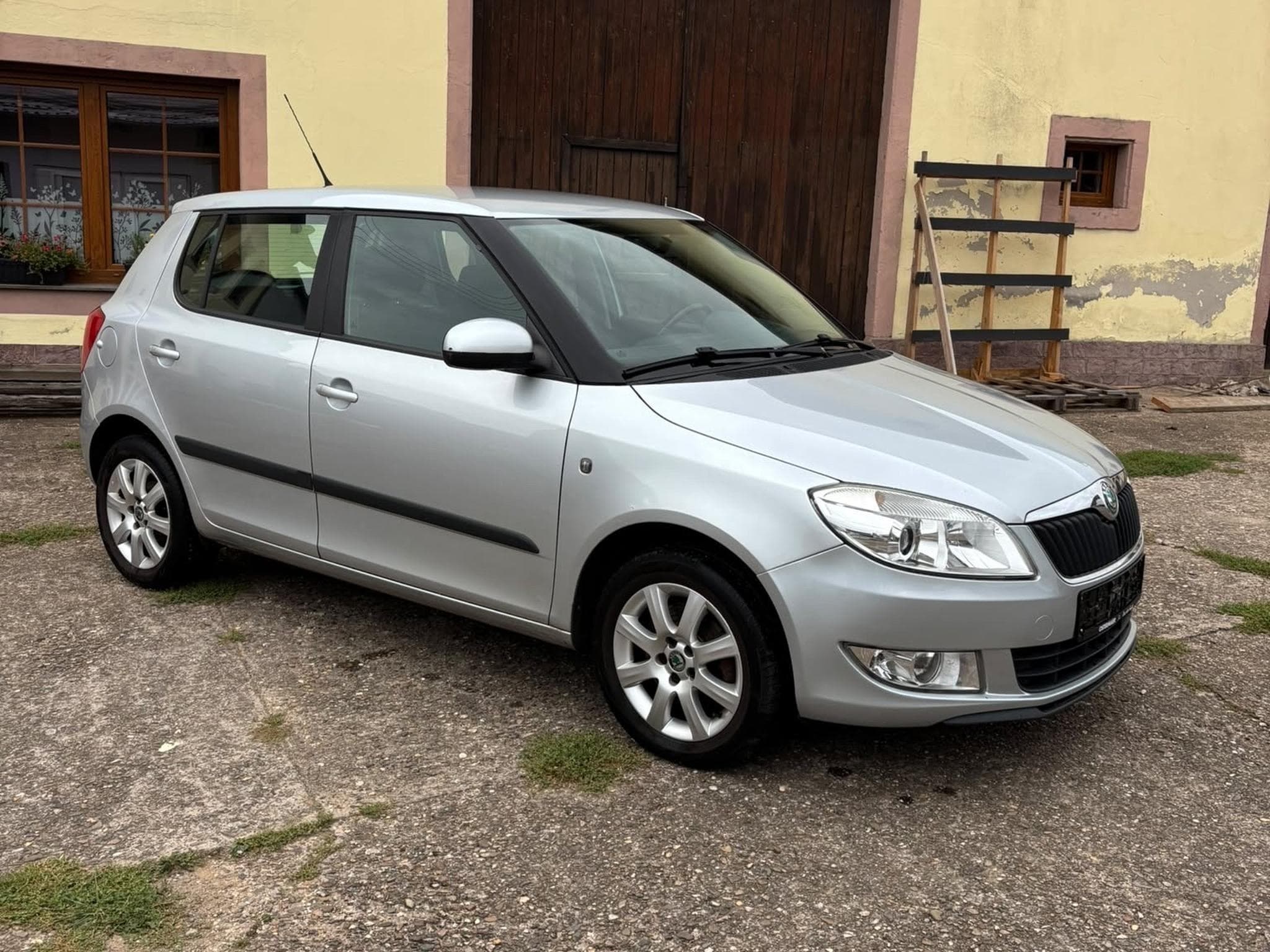 Skoda Fabia (2011) - Photo 3